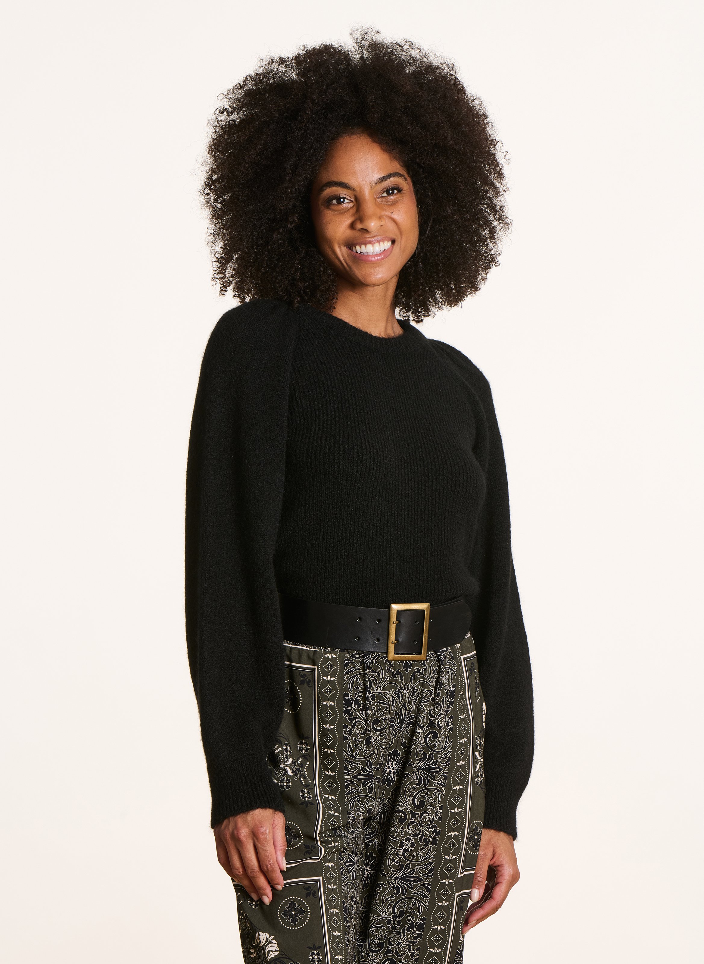 Pull court col rond en maille LA FEE MARABOUTEE Noir
