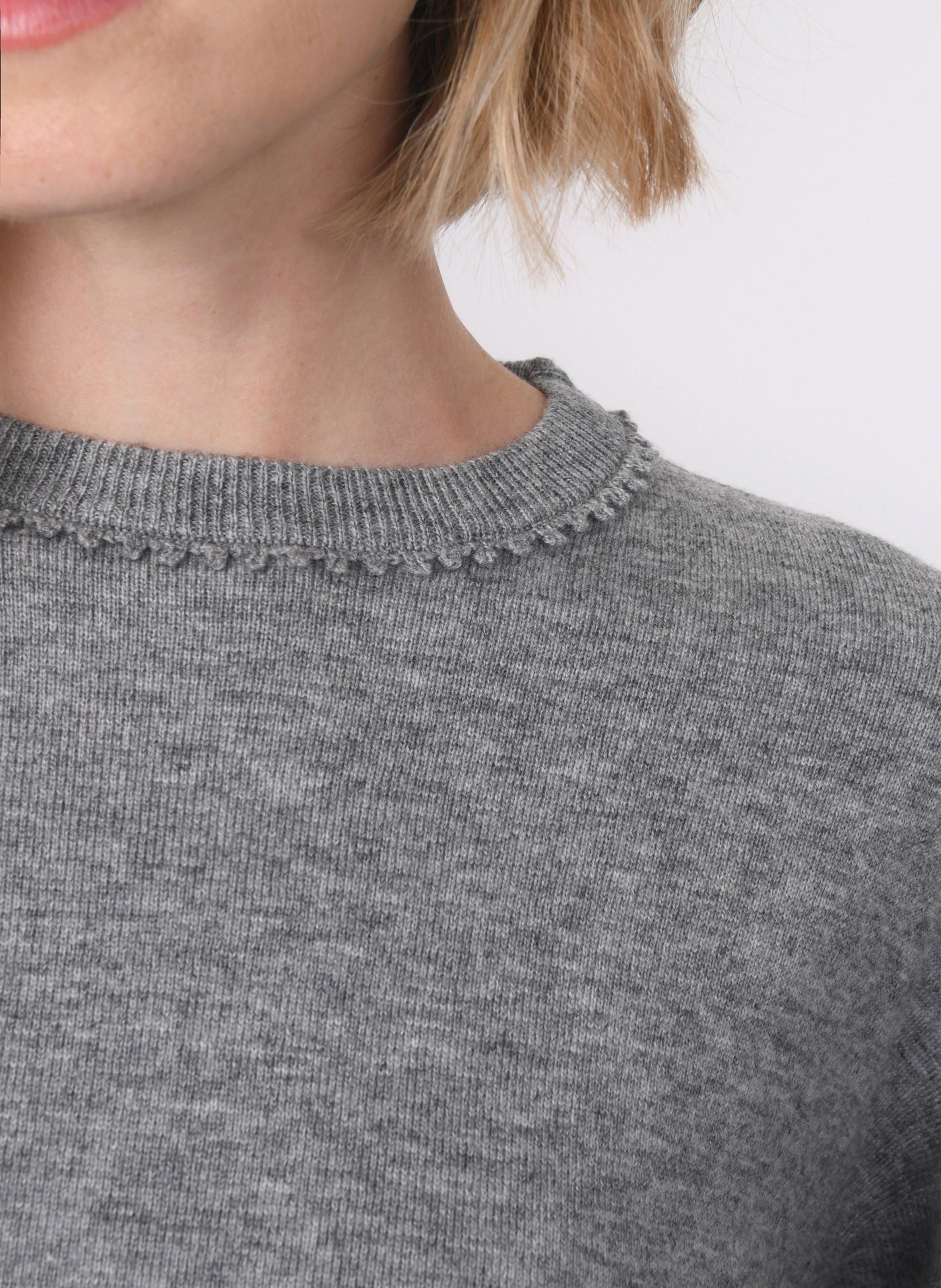 Kurzärmliger Pullover mit Rundhalsausschnitt KOOKAI Grau