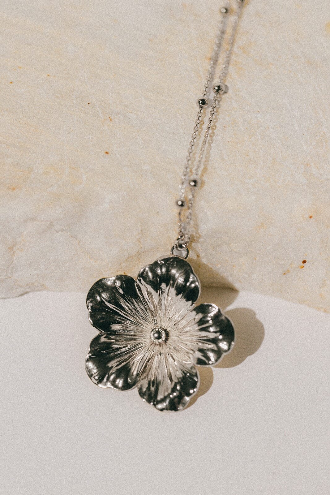 Silver plated flower pendant MONSIEUR SIMONE Silver