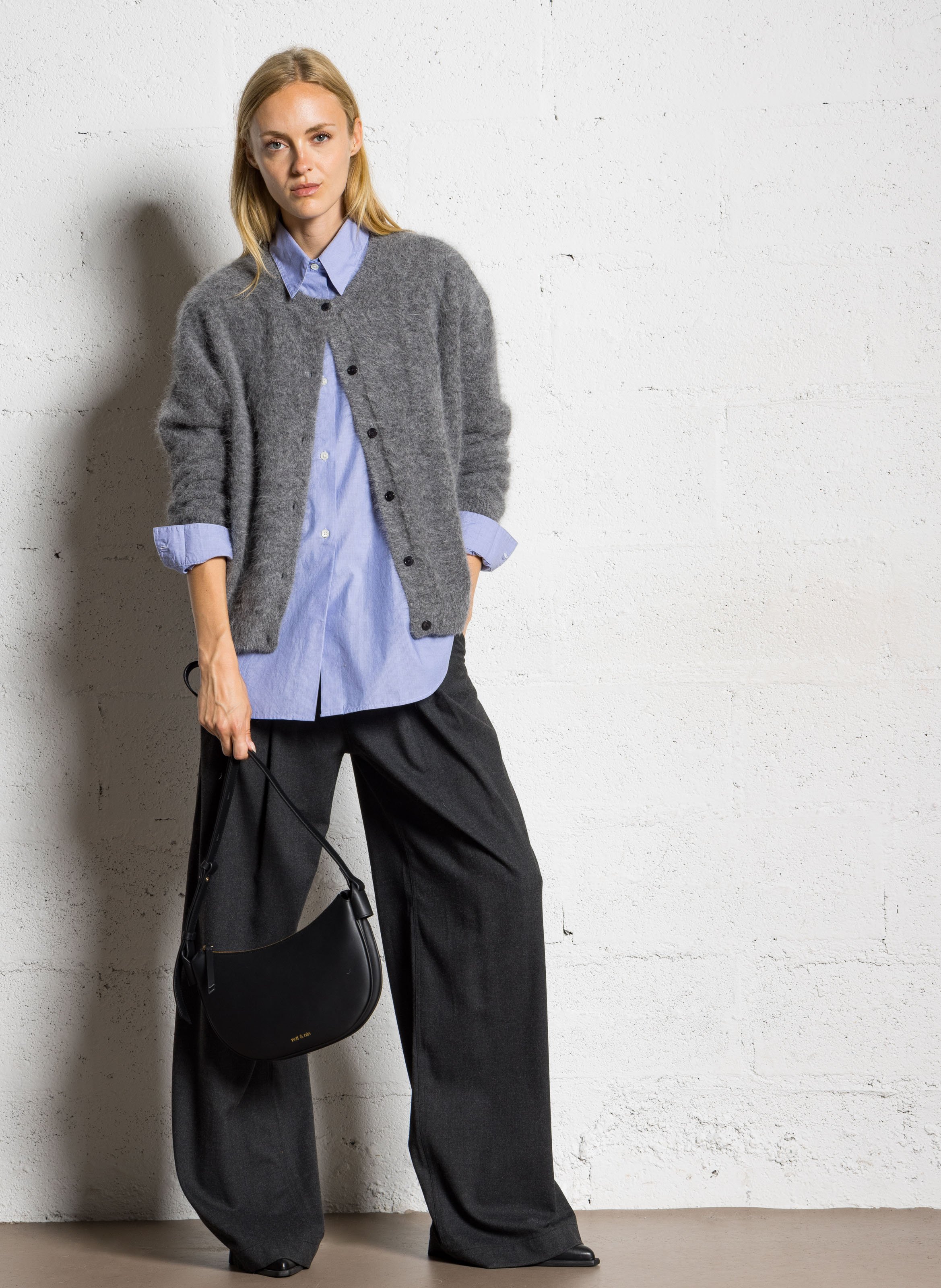 Sac bandoulière demi-lune en cuir NAT & NIN Noir