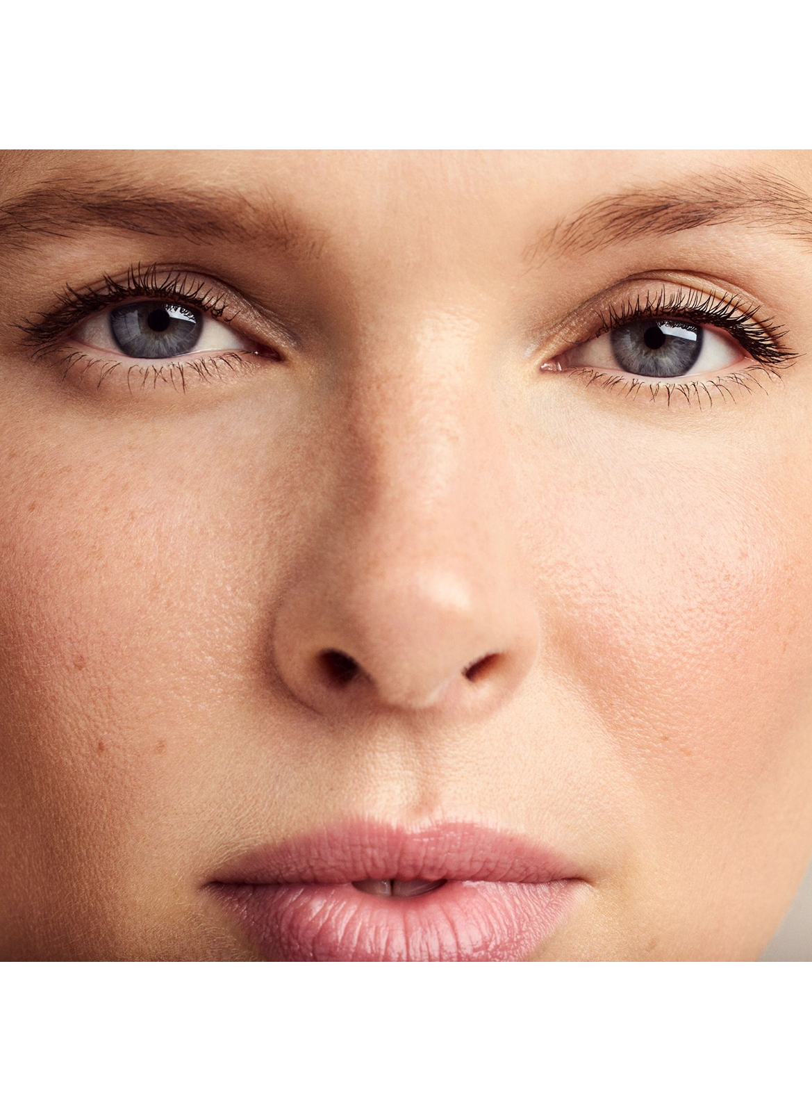 Mascara Longue Tenue DR. HAUSCHKA Marron