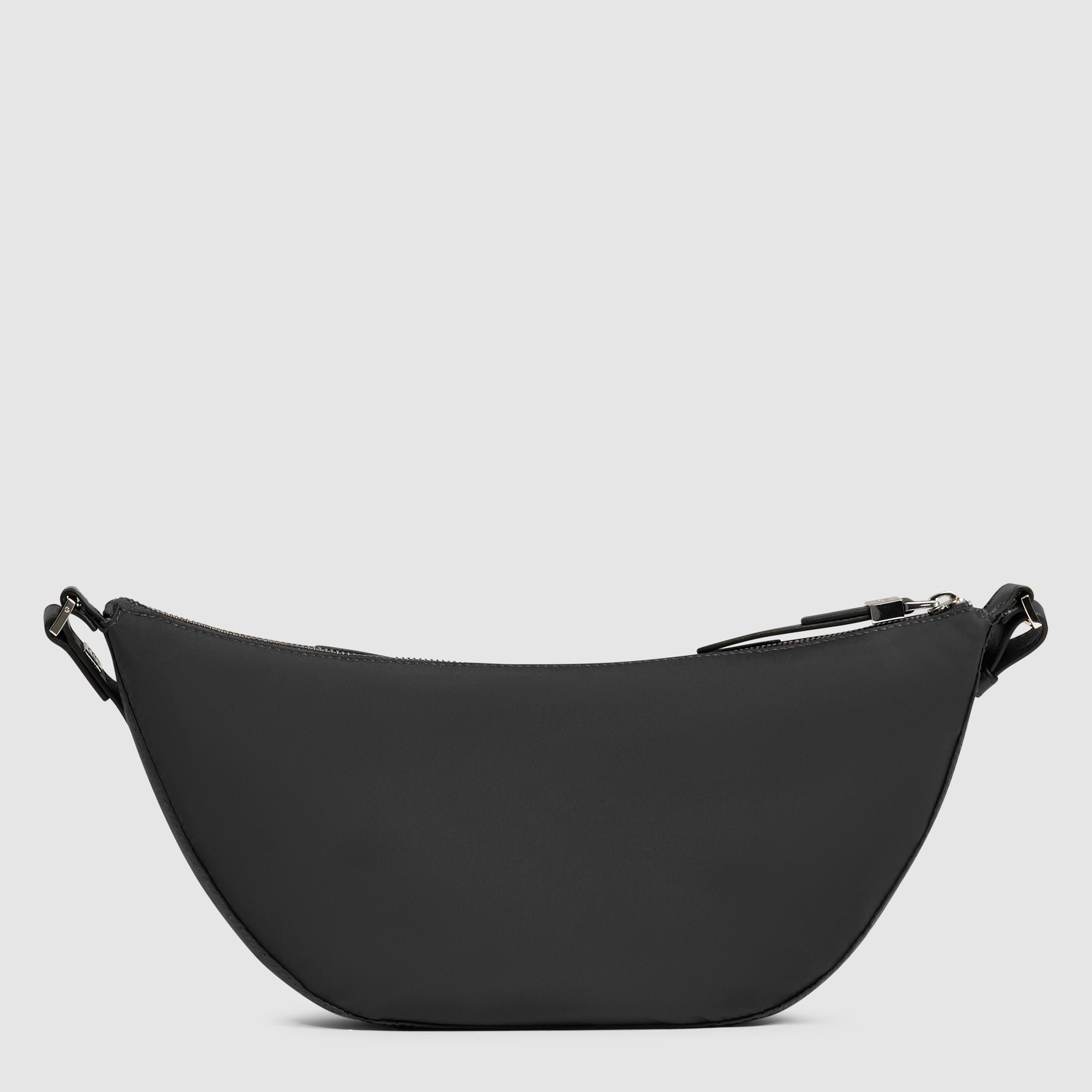 Women's waist bag made of recycled fabric and leather PIQUADRO Black