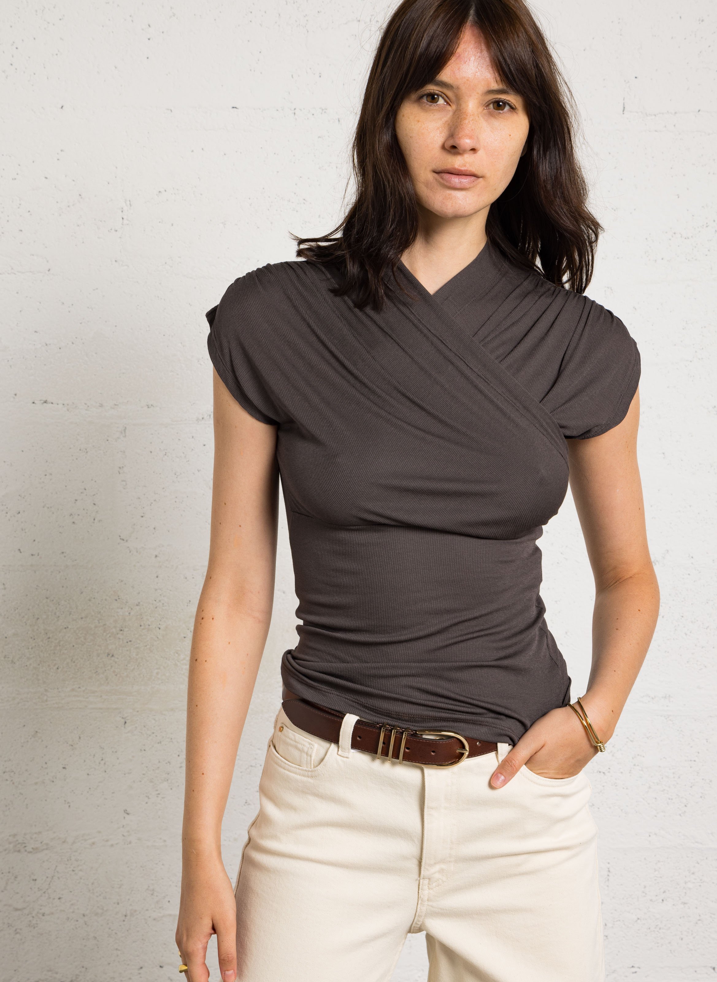 Sleeveless pleated t-shirt IMPERIAL