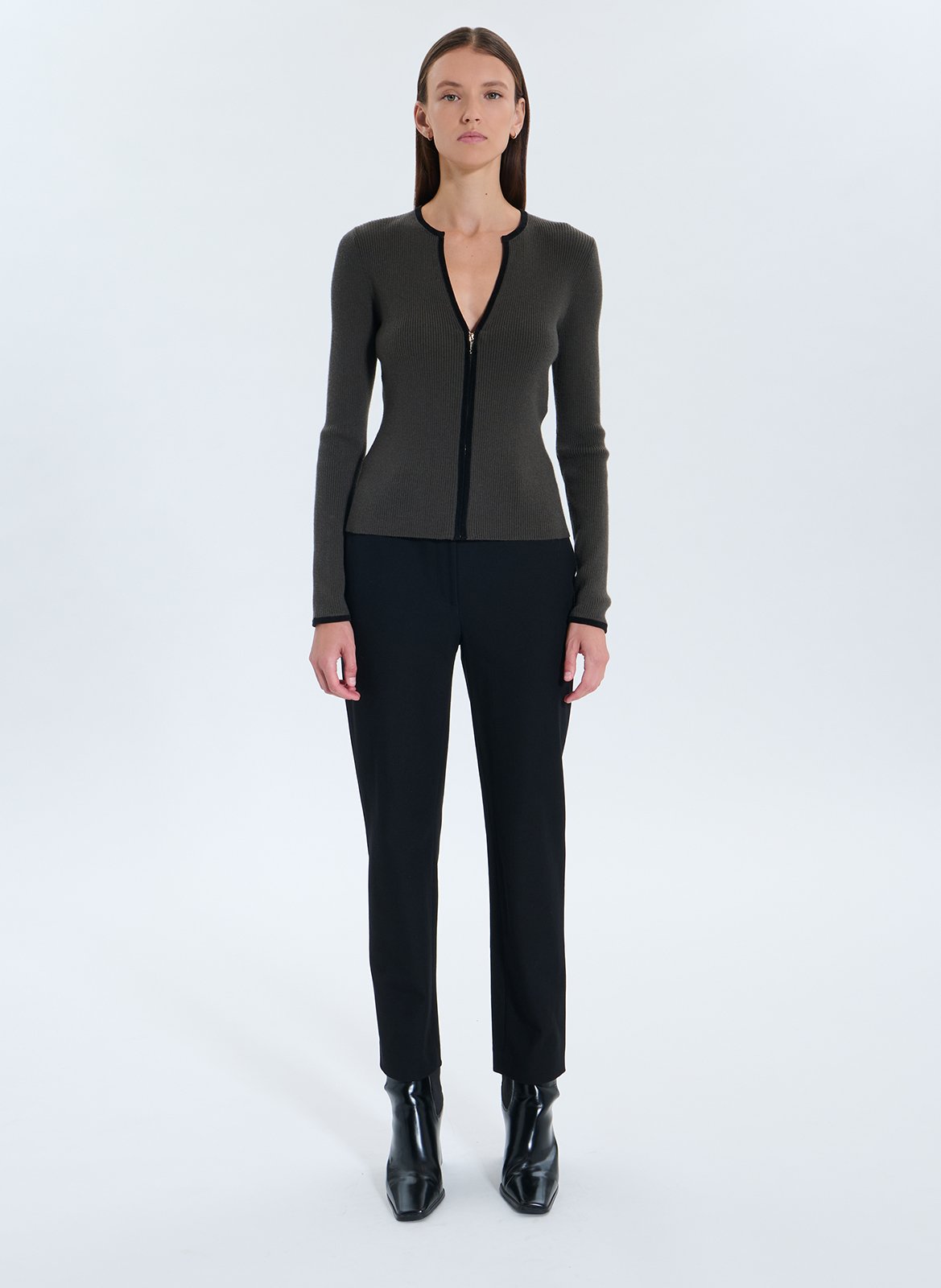 Fitted V-neck ribbed knit vest ZAPA