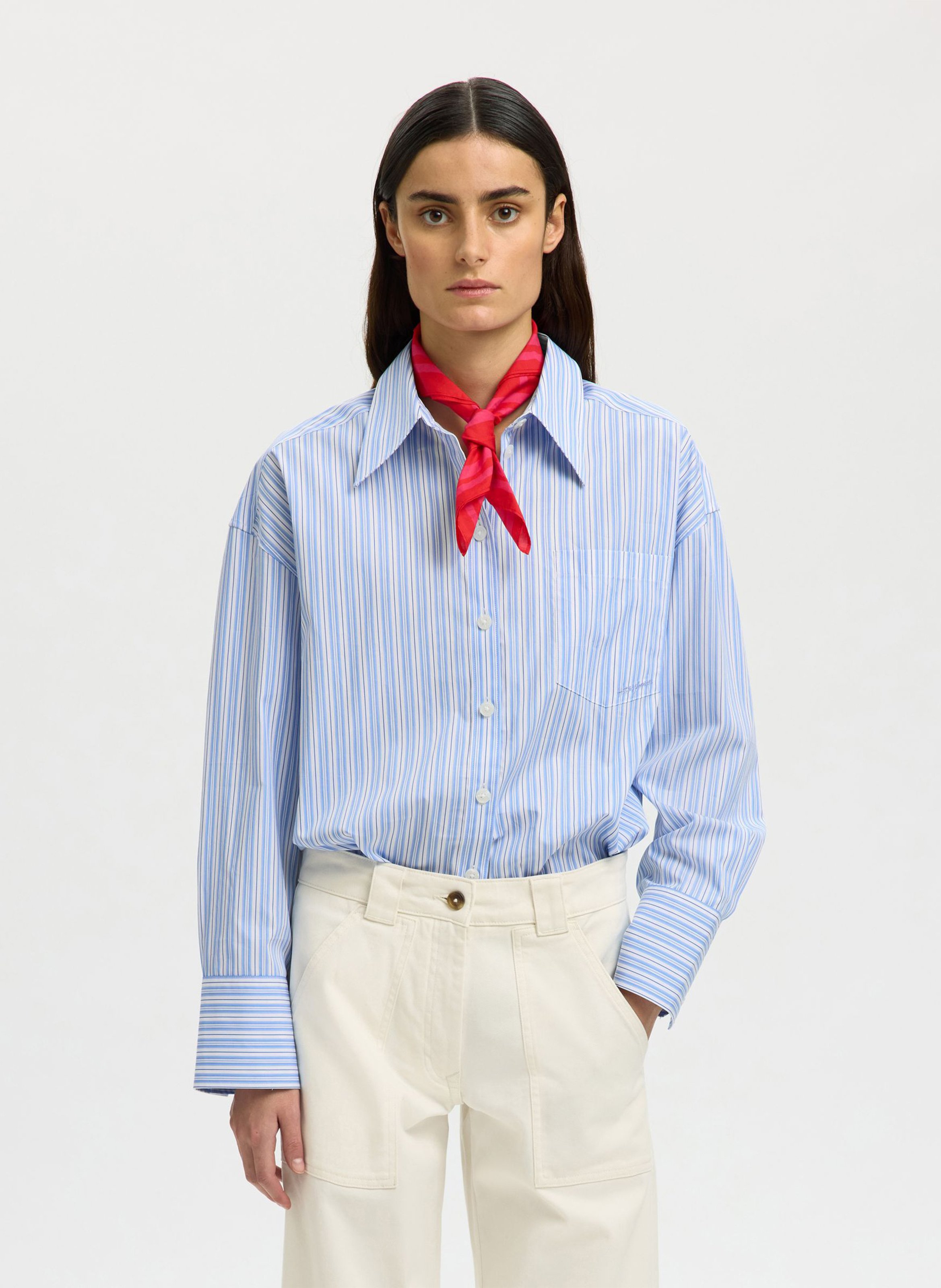 ATTENTE REF SELECTED Blau