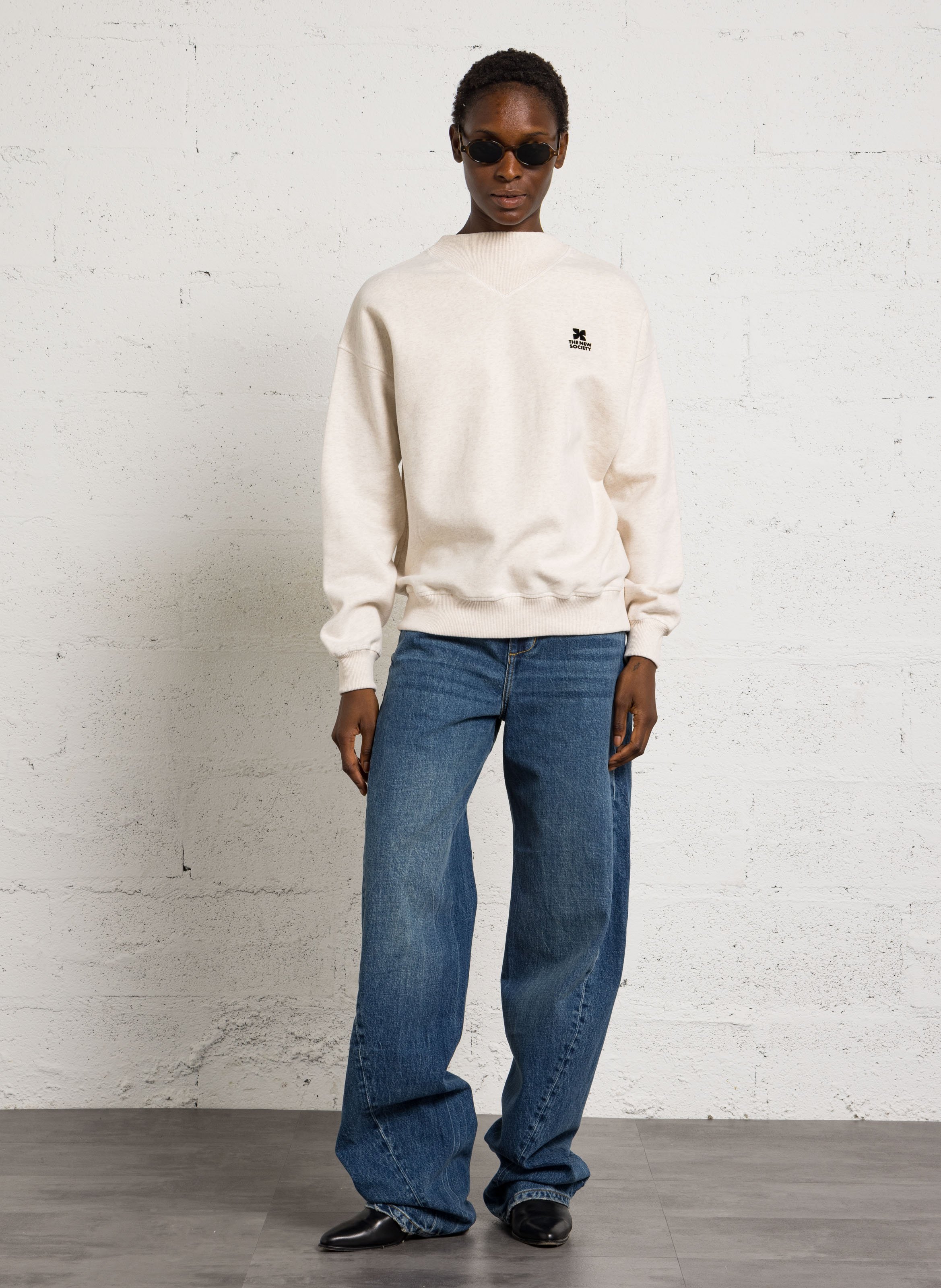 Sweat ample col rond brodé en coton THE NEW SOCIETY Blanc