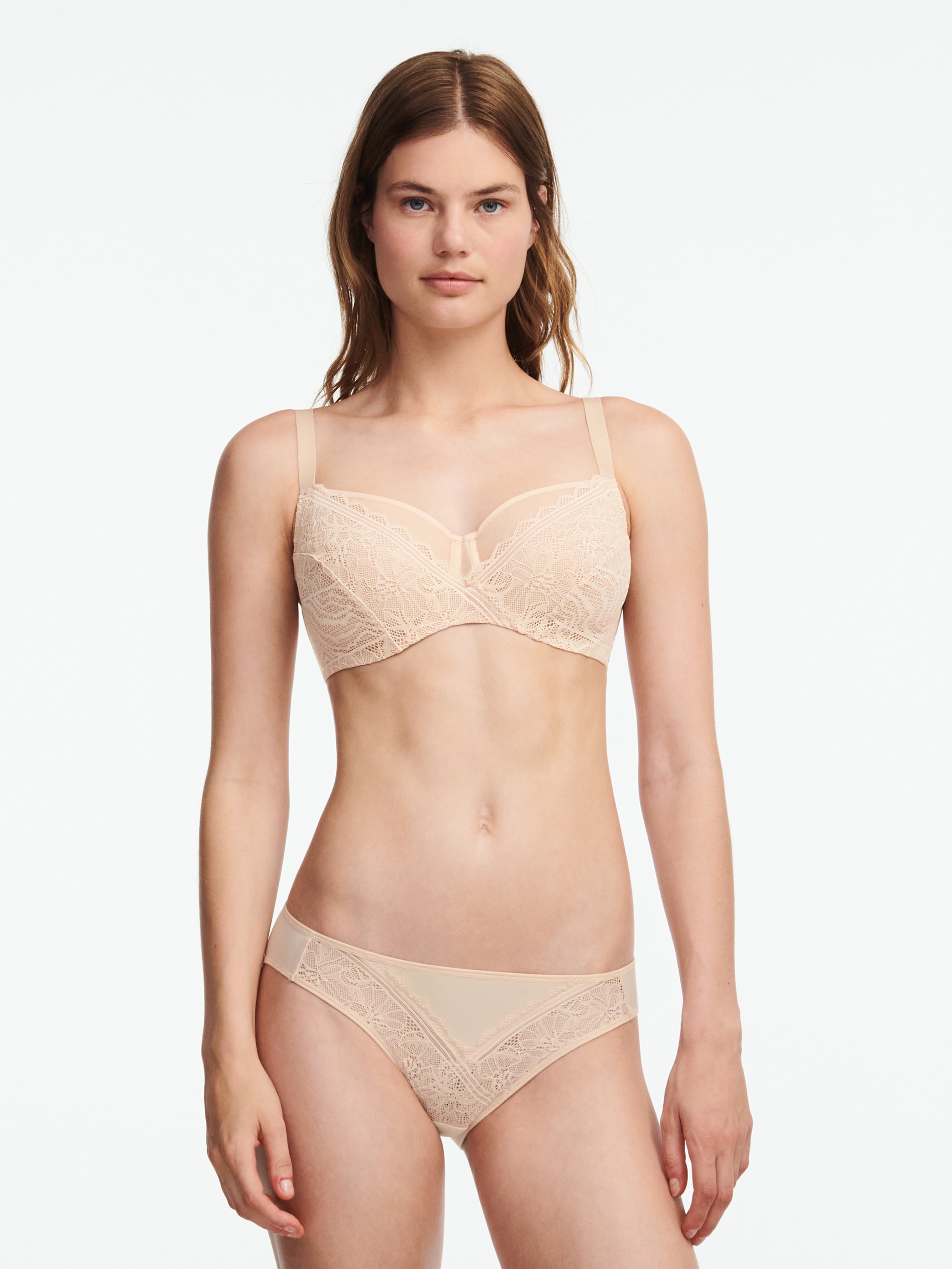 Full-cup bra CHANTELLE Beige