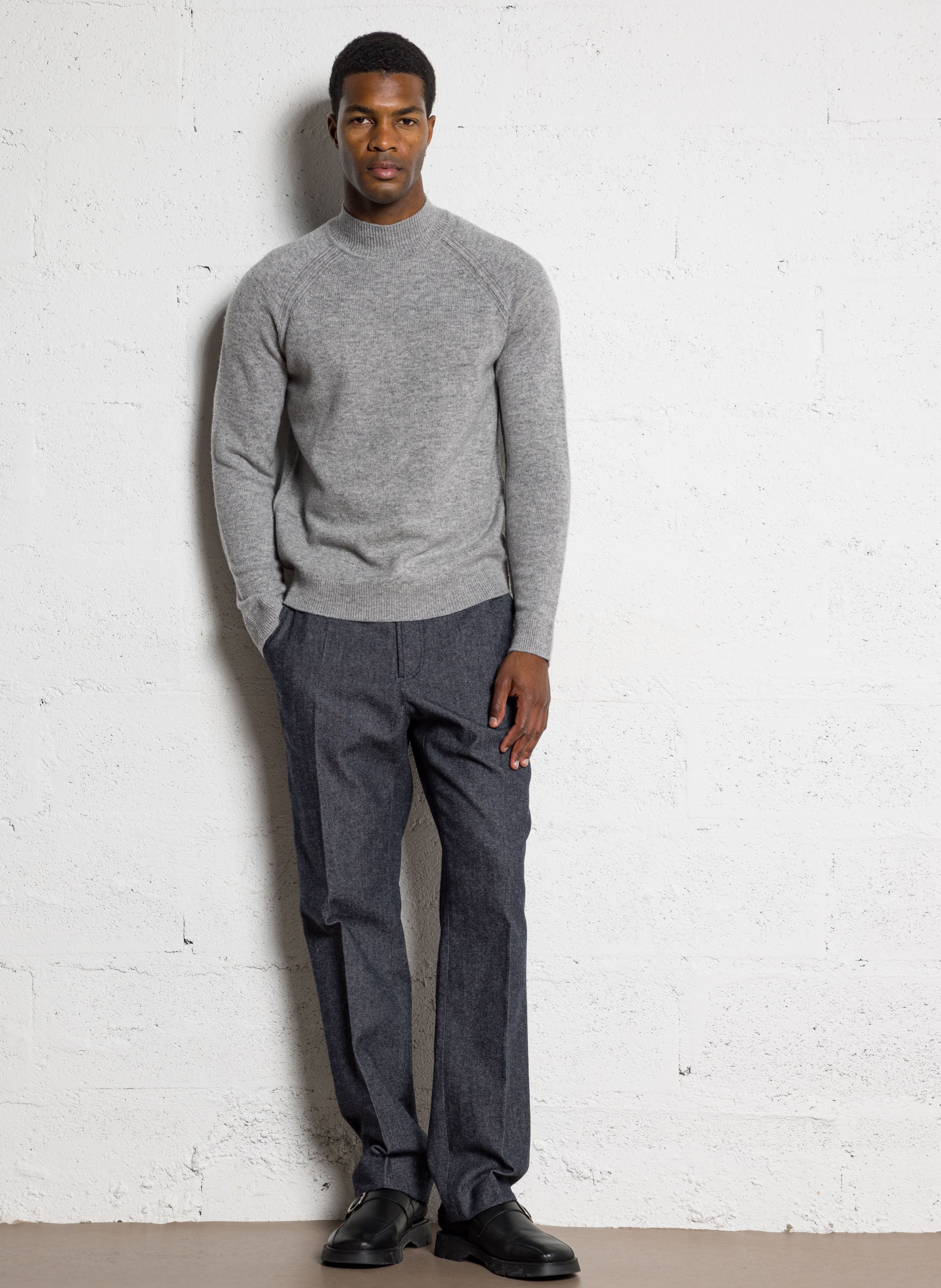 Gerade geschnittener Pullover aus Wollmix IKKS Grau