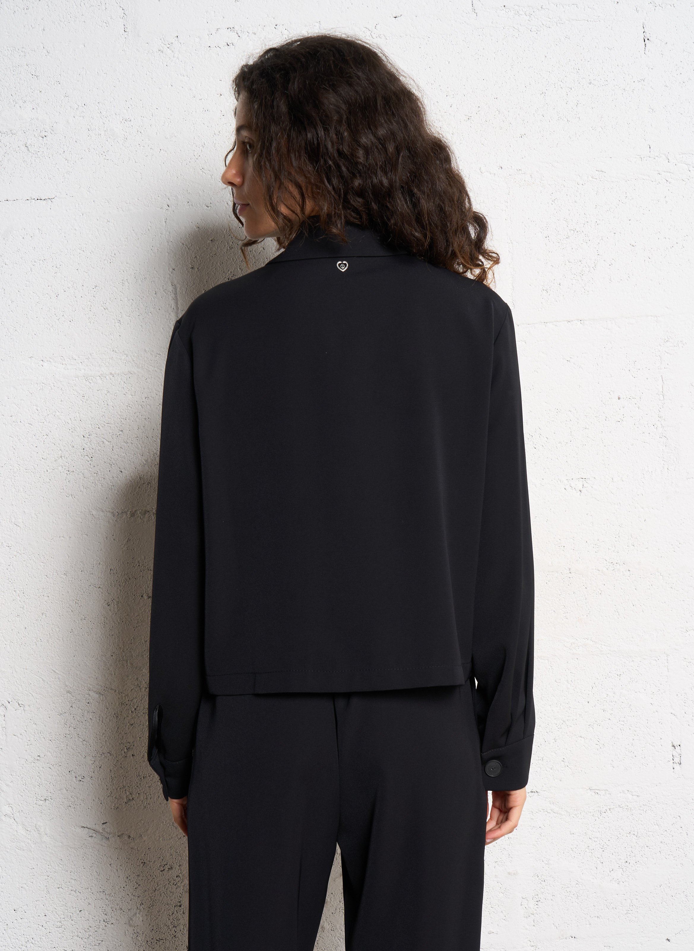 Short straight shirt with classic collar PLEASE Black