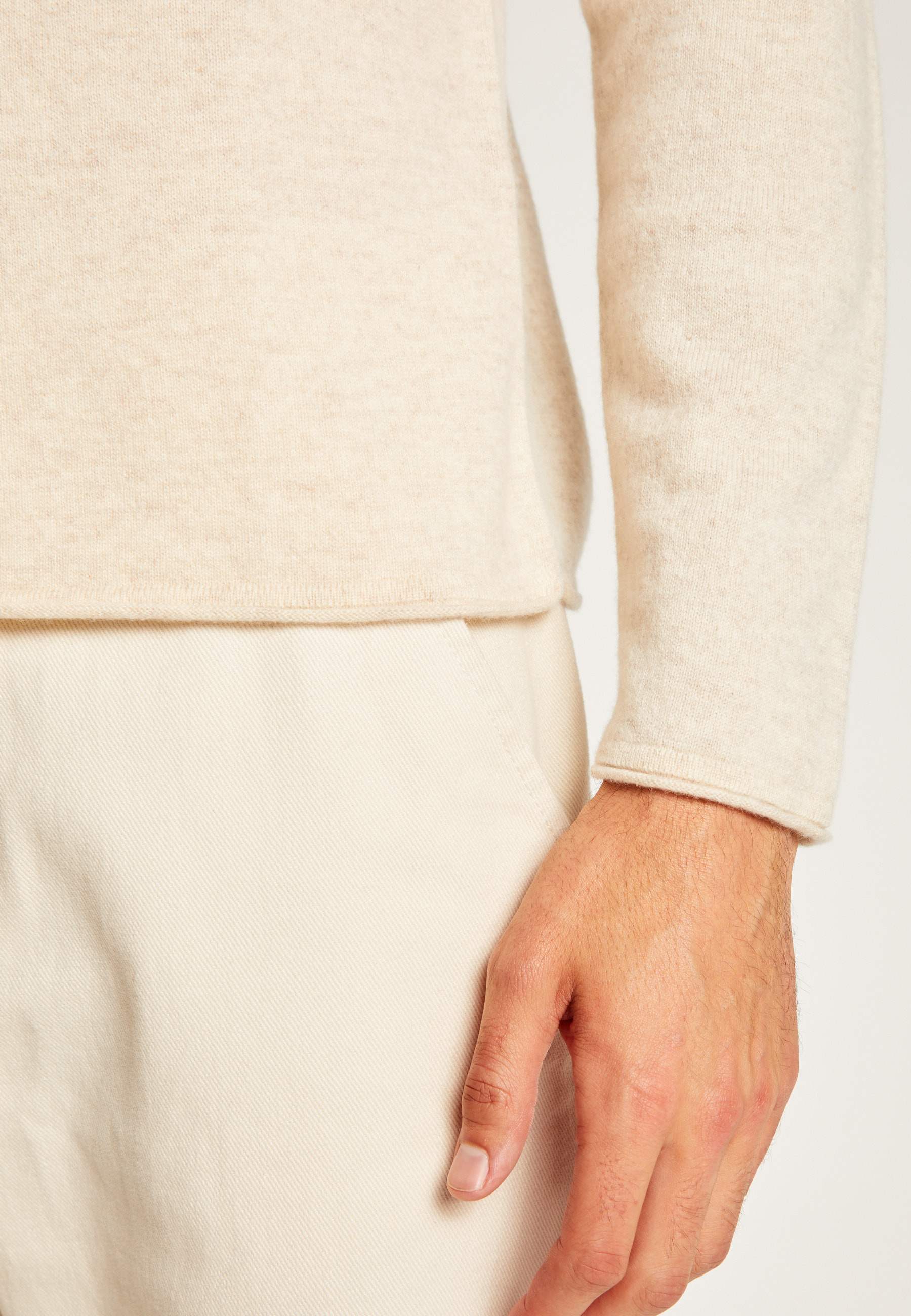 Cashmere sweater with rolled turtleneck MAISON MONTAGUT Beige