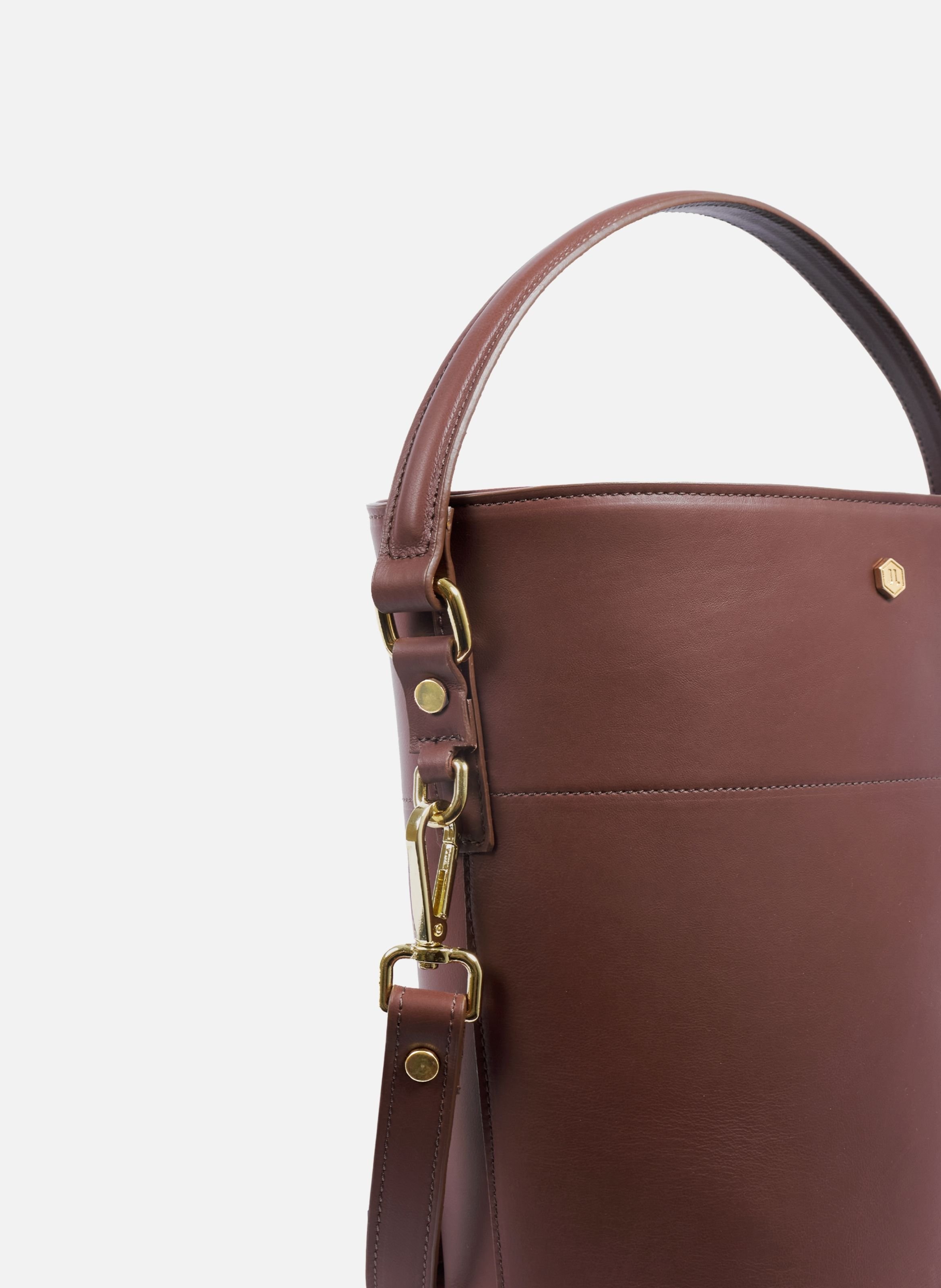Margot bucket bag in leather JULES & JENN Brown
