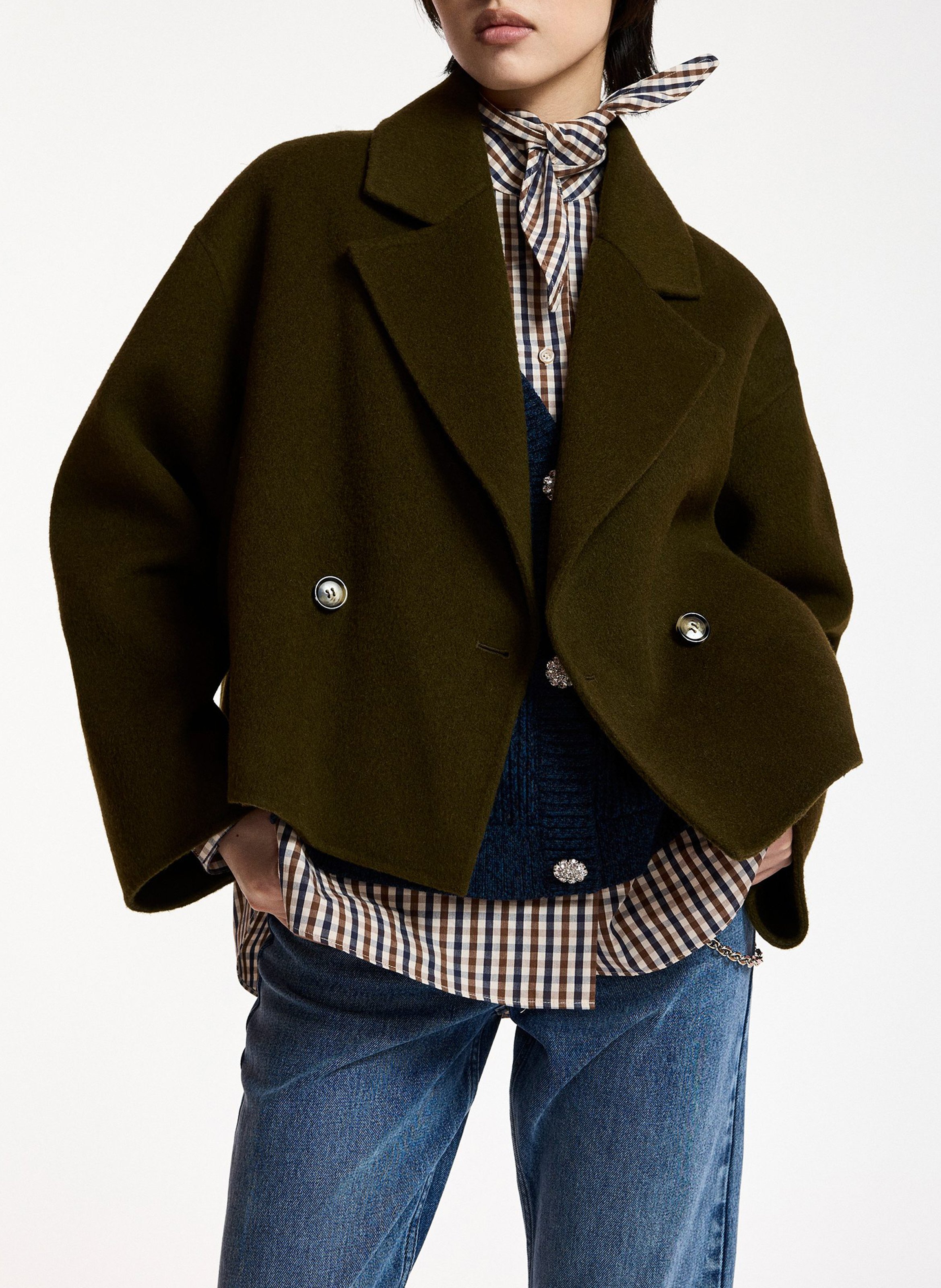Gerade geschnittene Jacke mit doppelreihiger Knopfleiste aus Wollmischung ESSENTIEL ANTWERP Grun