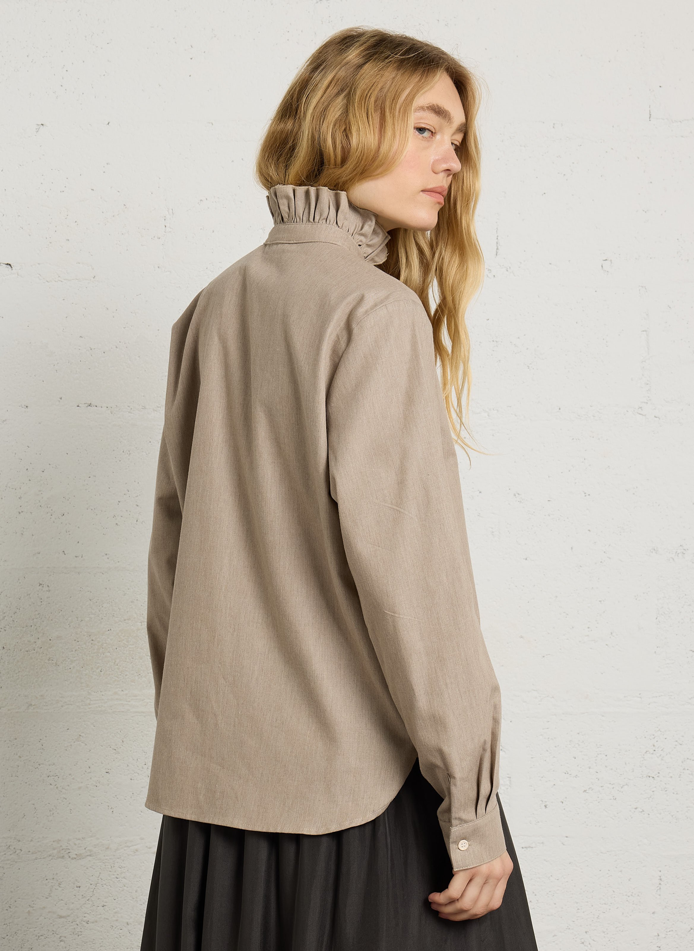 Chemise ample à col montant en coton HOD PARIS Beige