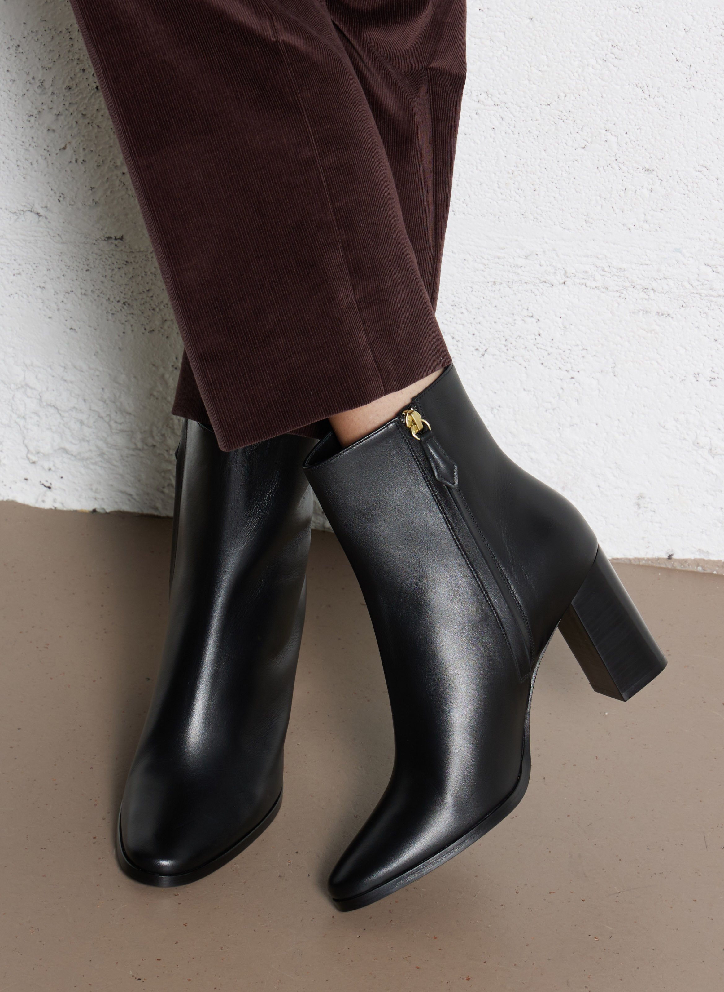 Bottines à talons en cuir RIVECOUR Noir