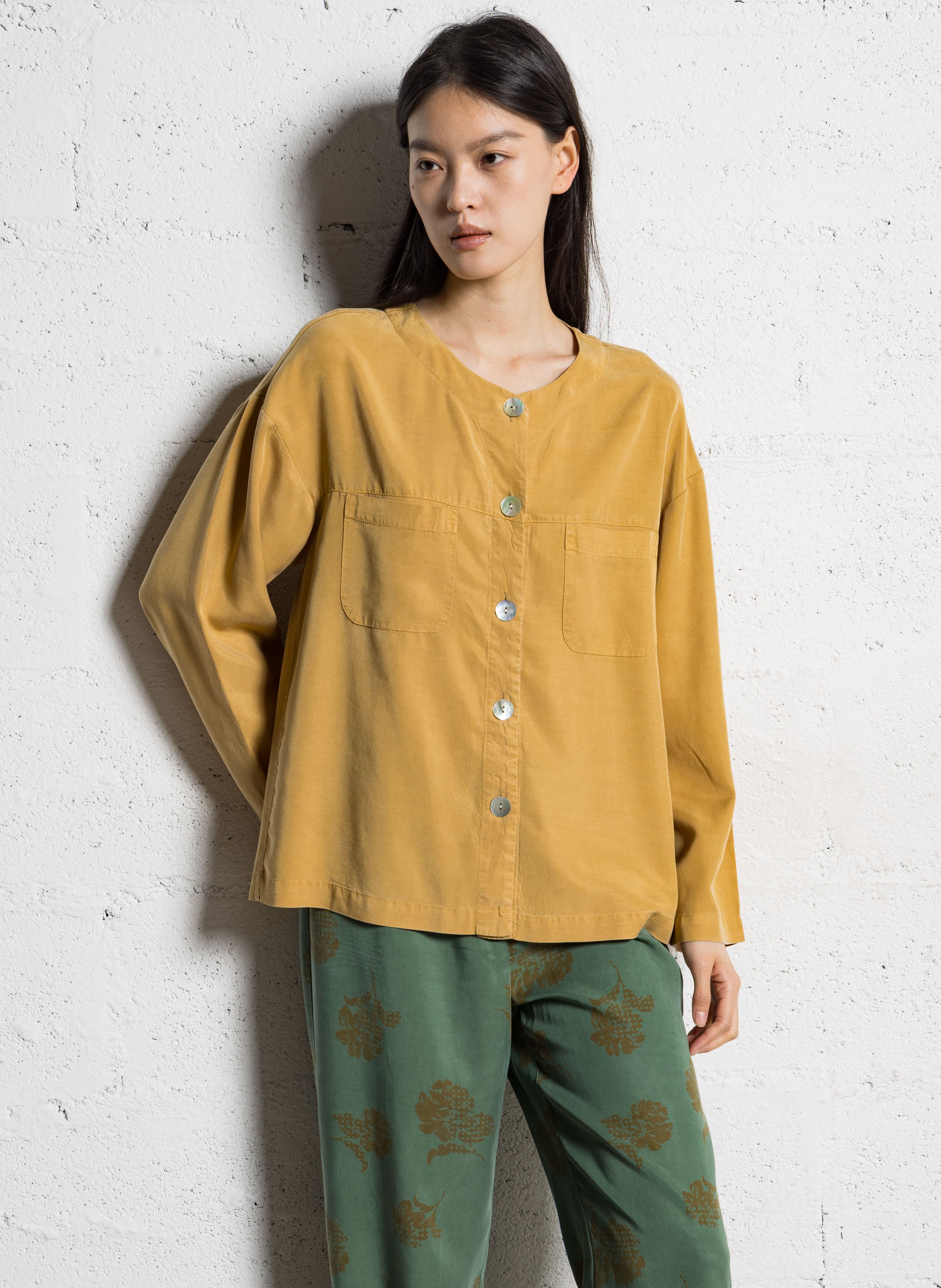 Floaty silk scarf - Look 1