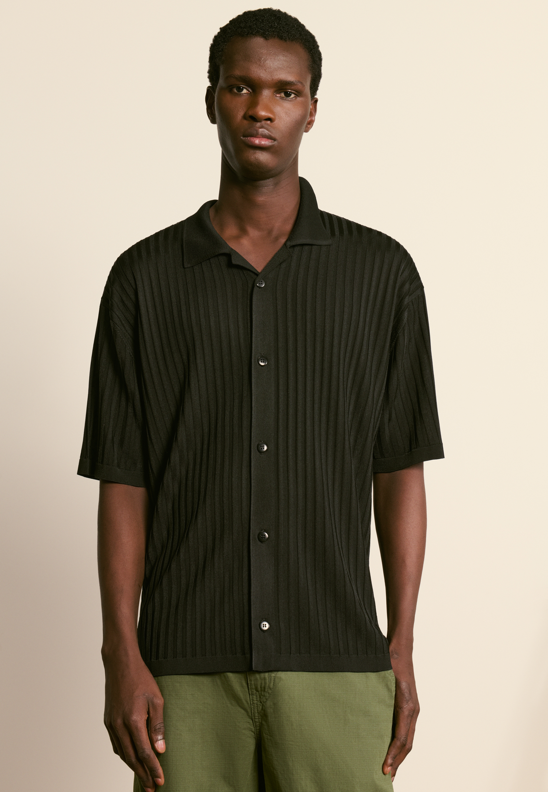 Short-sleeved shirt in light yarn MAISON MONTAGUT Green