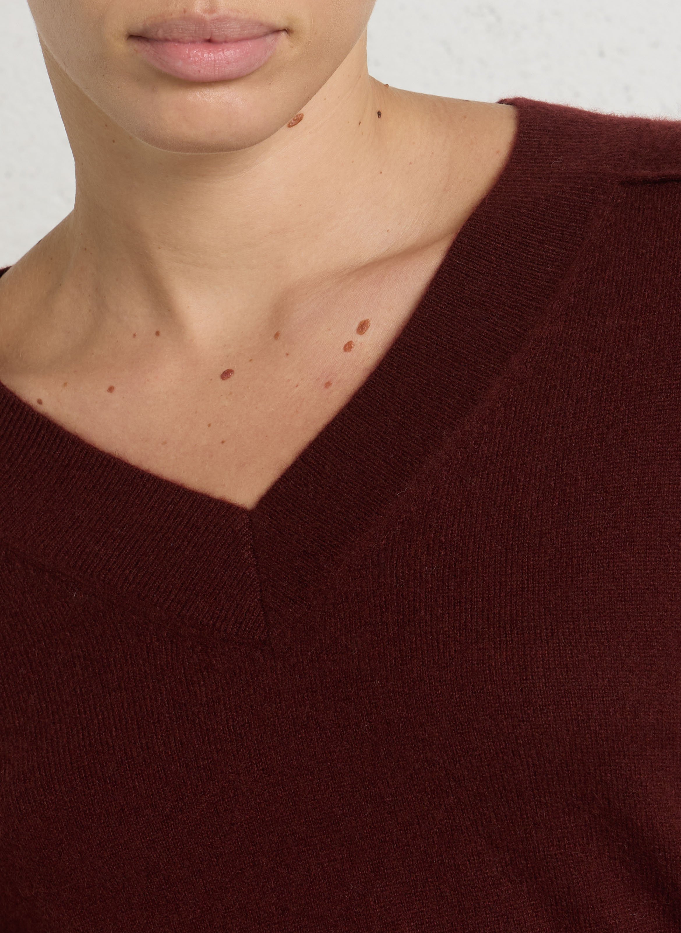 Pull droit col V en cachemire MAISON 123 Rouge