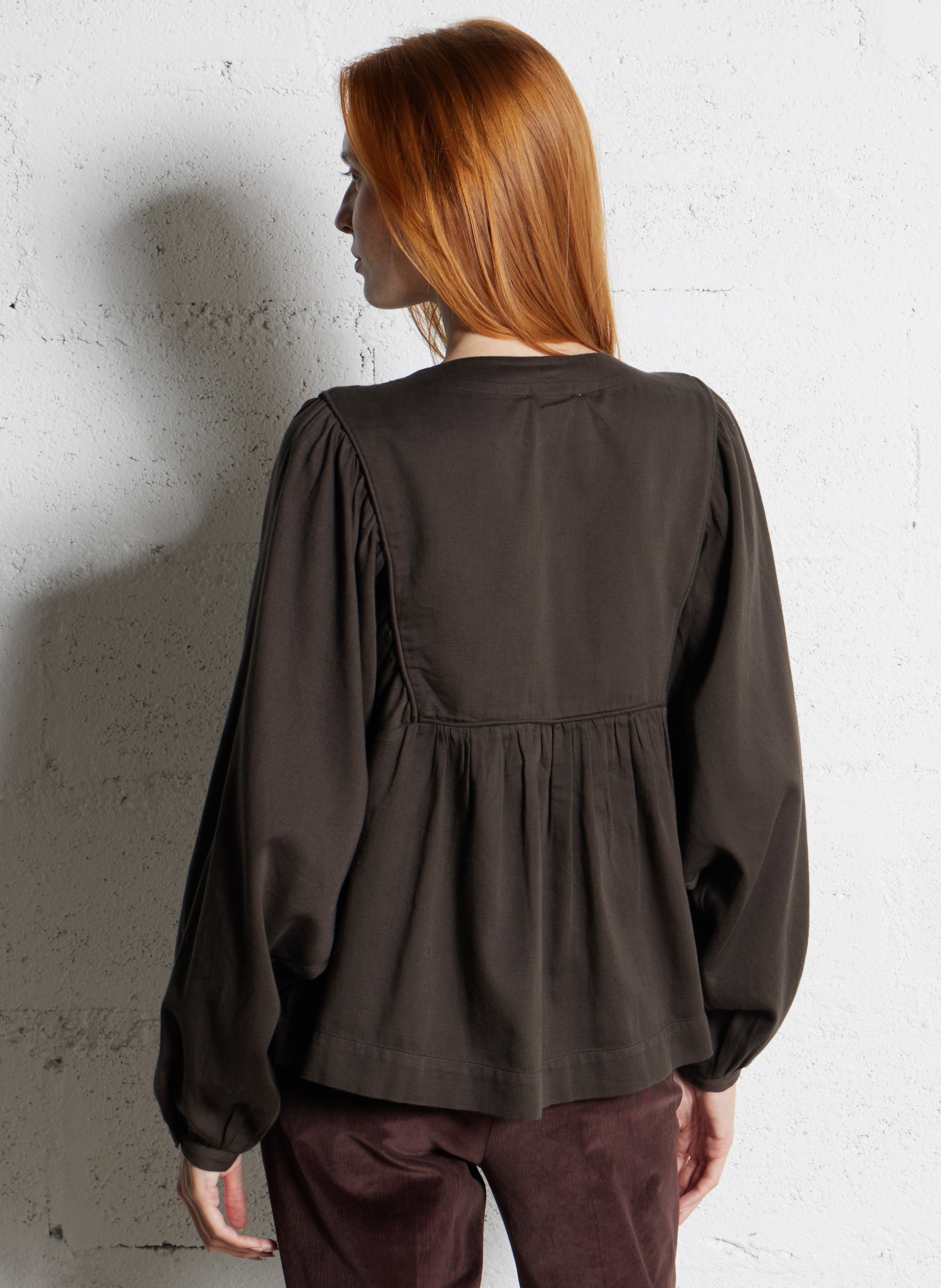 Blouse ample col V en coton LEON & HARPER Marron