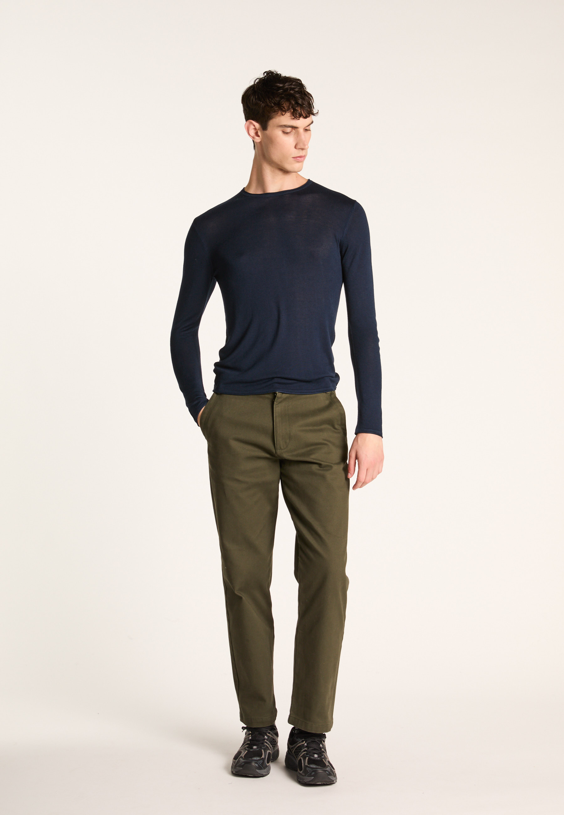 Round neck bamboo cashmere sweater MAISON MONTAGUT Blue