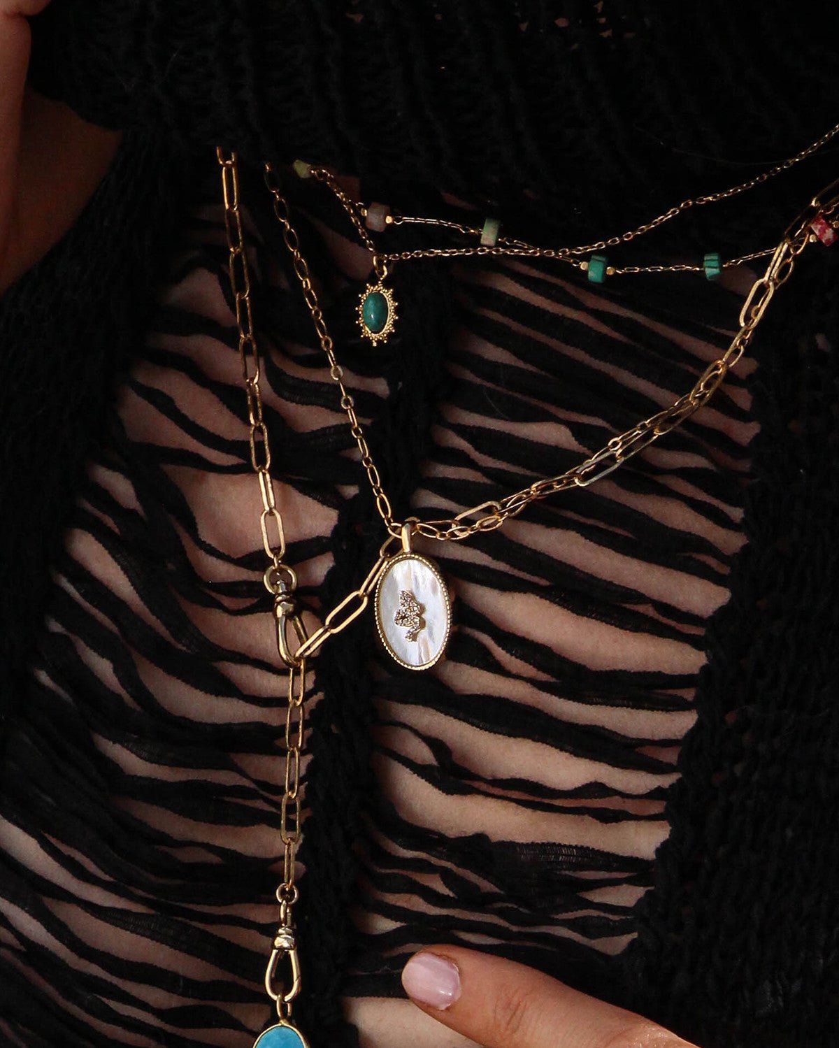 Necklace (snake) NILAI White