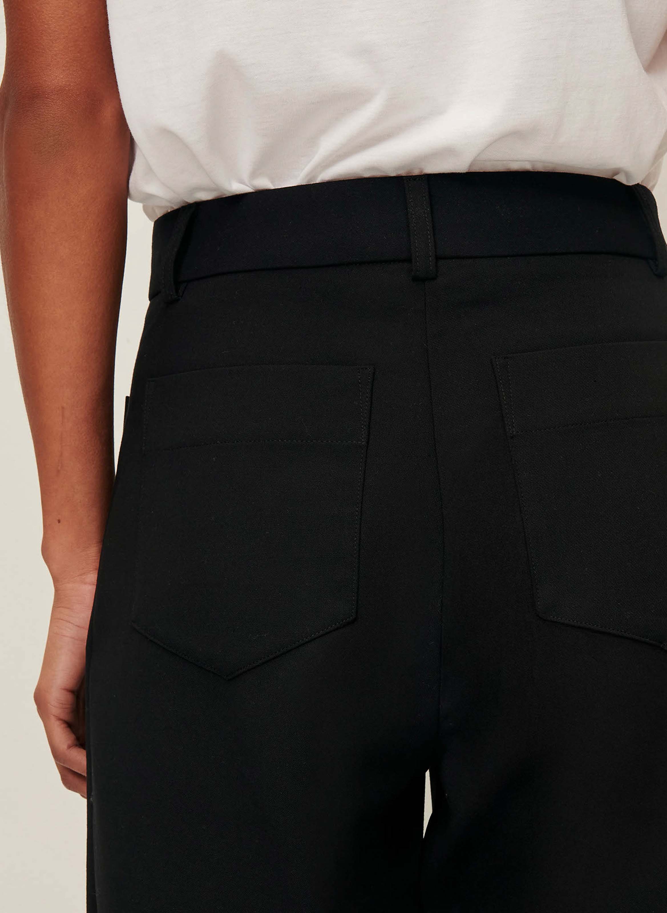 Straight-leg pants SESSUN Black