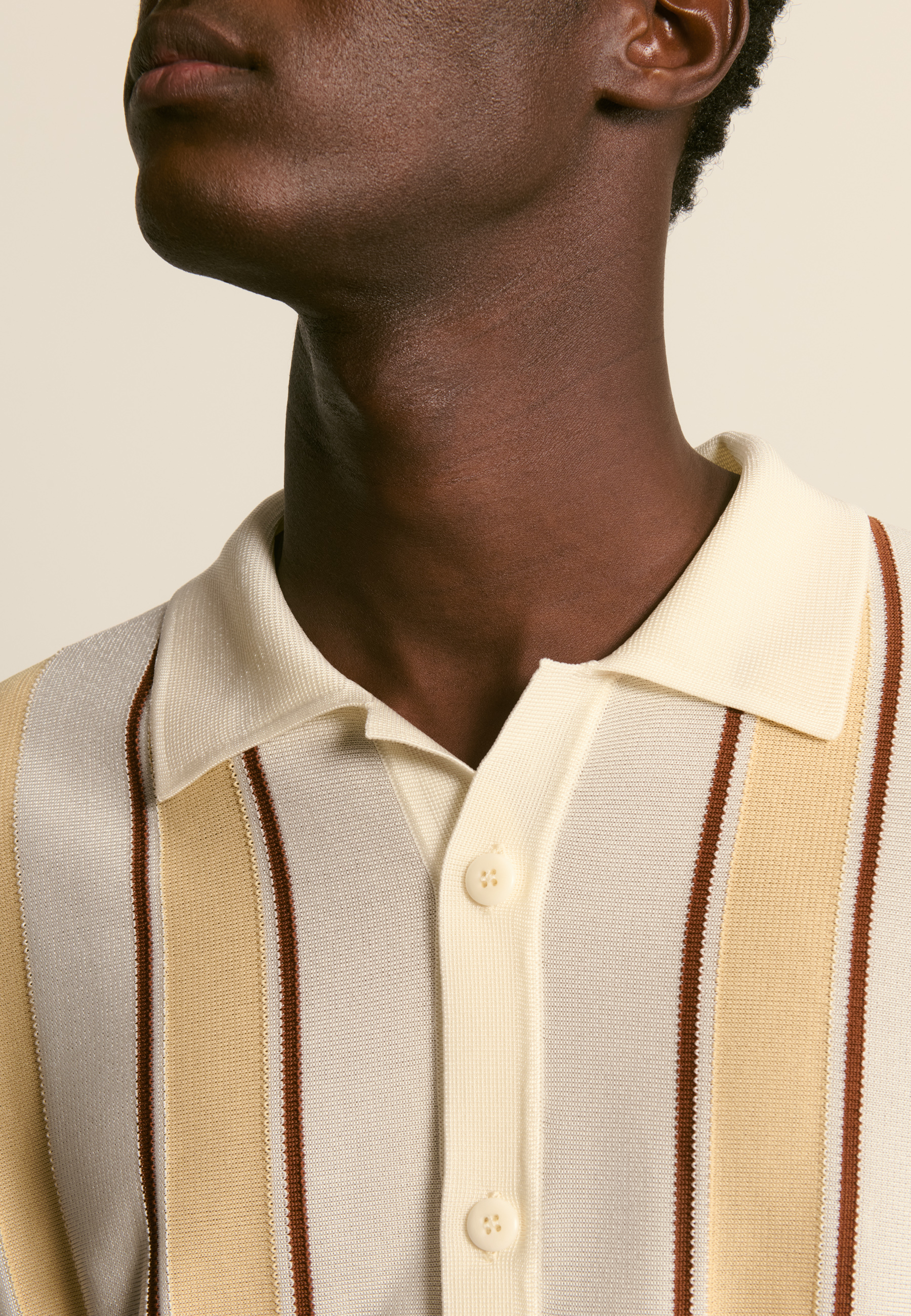 Short-sleeved shirt in light yarn MAISON MONTAGUT Green