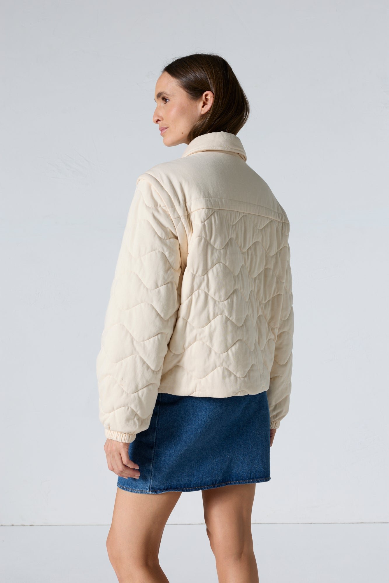 Sacha removable sleeve bomber jacket JOTT Brown