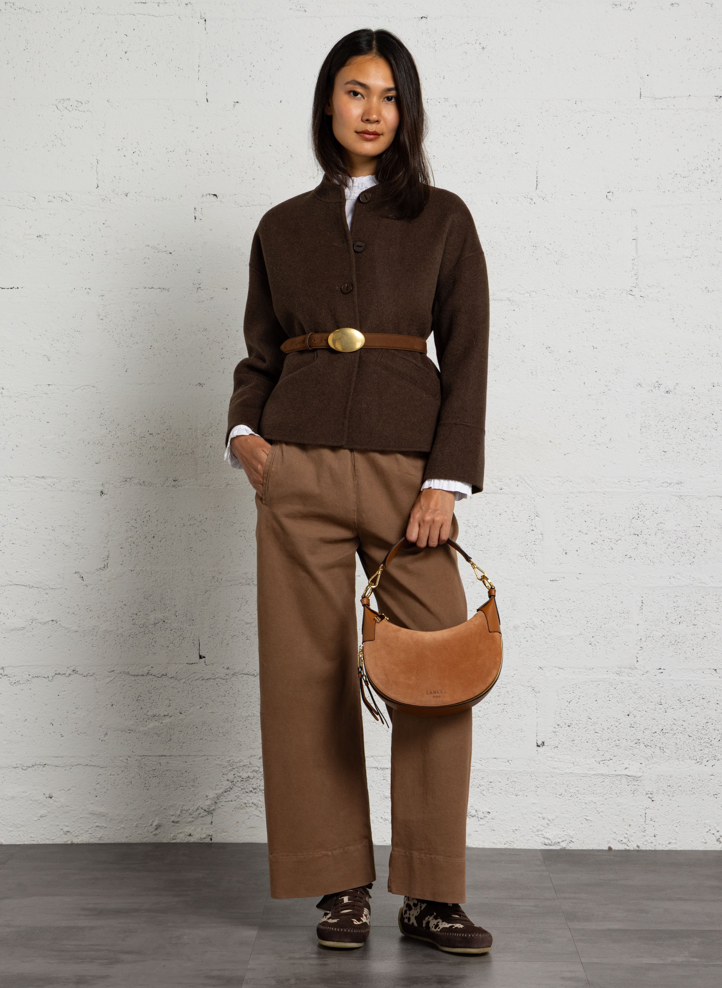 Zipped leather Hobo bag LANCEL Beige