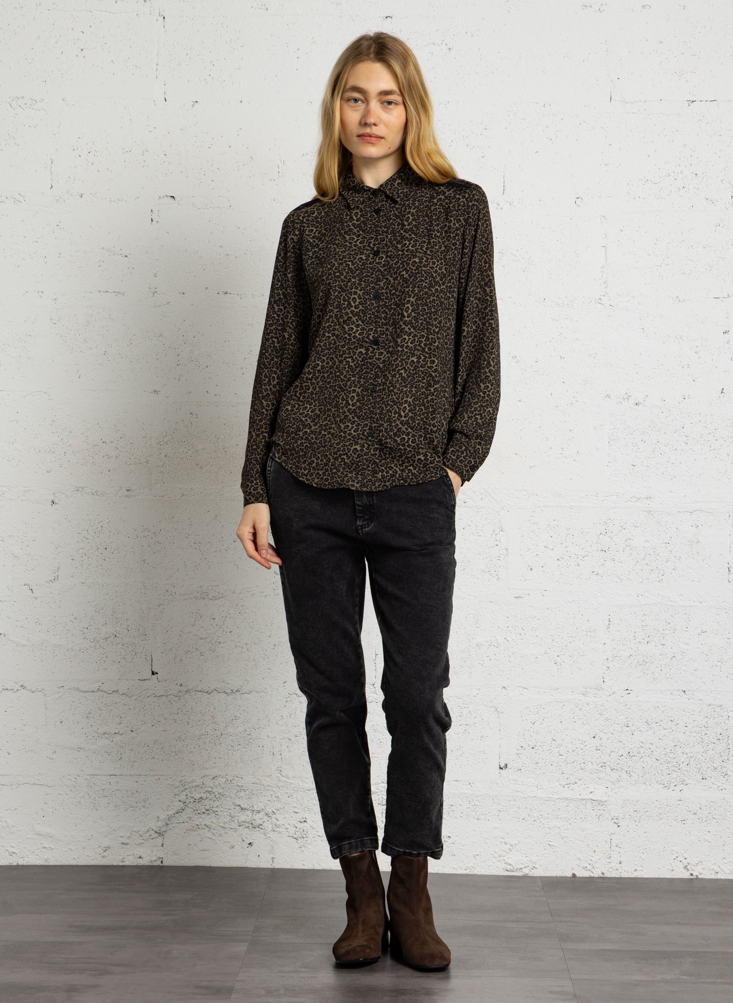 Straight printed shirt LE TEMPS DES CERISES Green