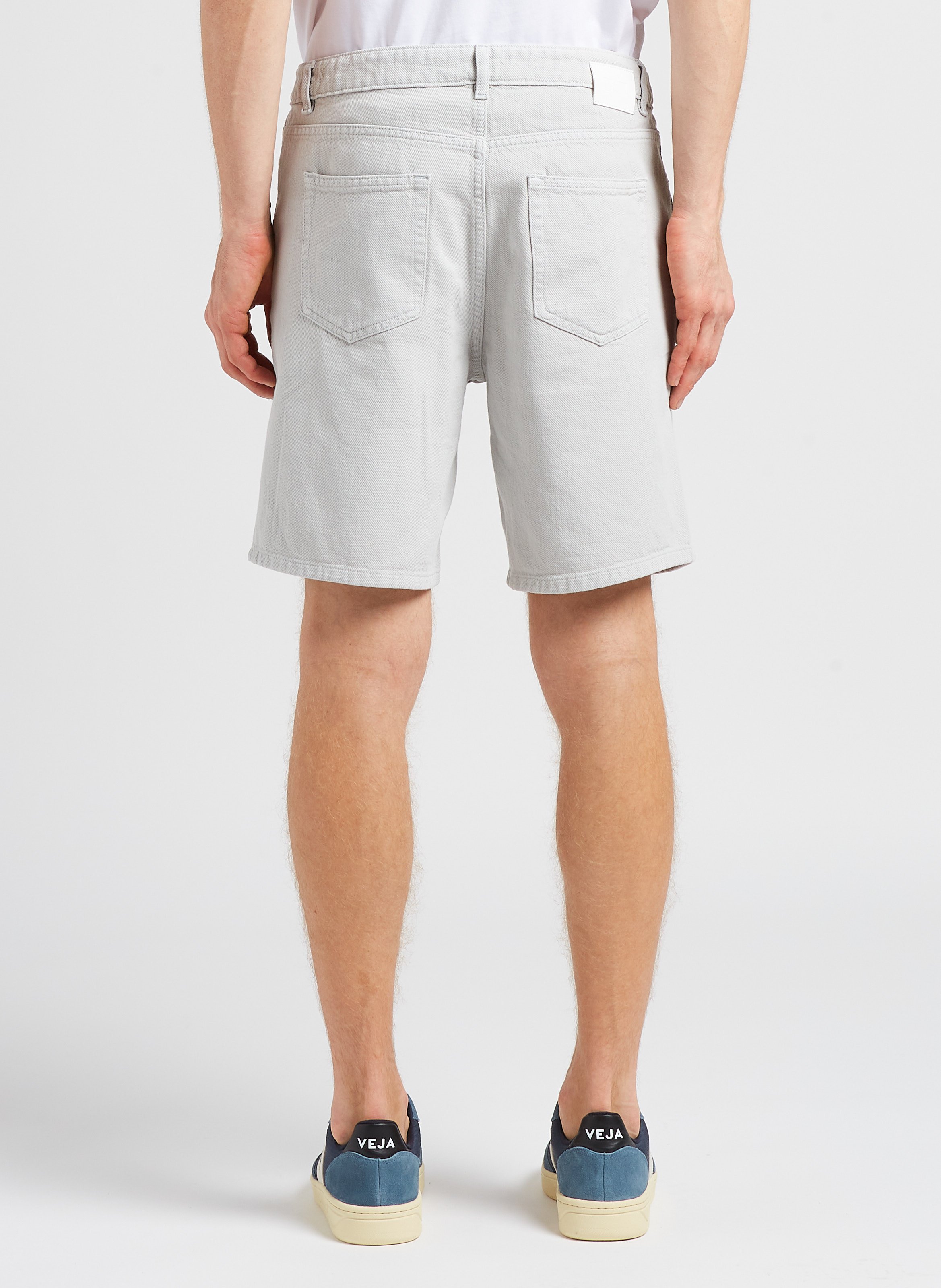 Straight organic stretch cotton Bermuda shorts MINIMUM White
