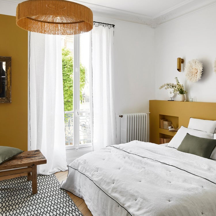 CARLINA - Quilted linen bedspread MADURA White