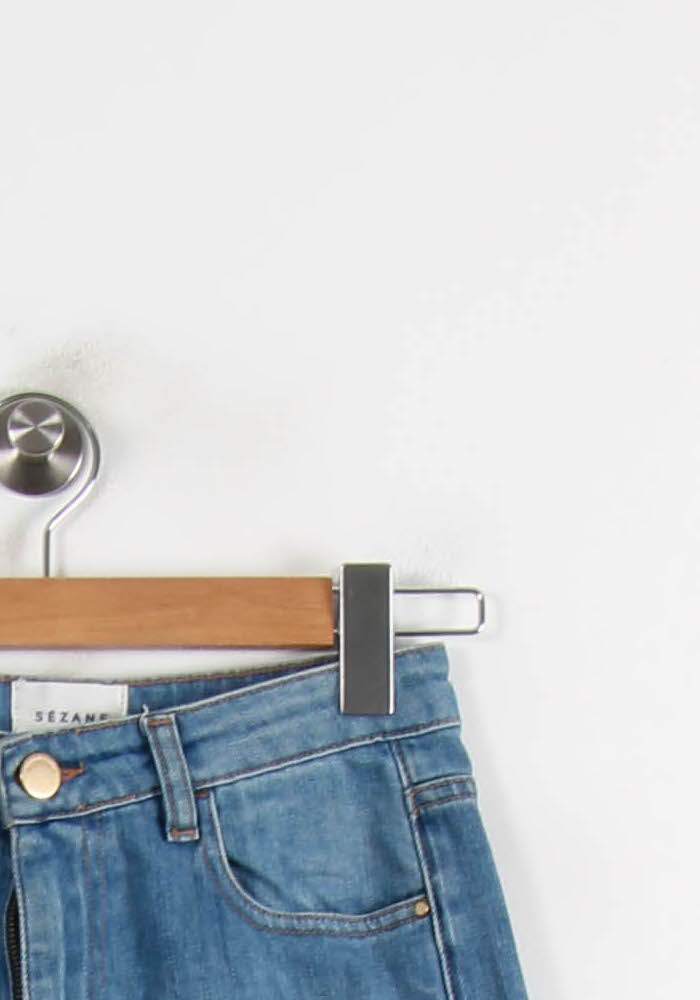 Cropped slim jeans with studs Blue