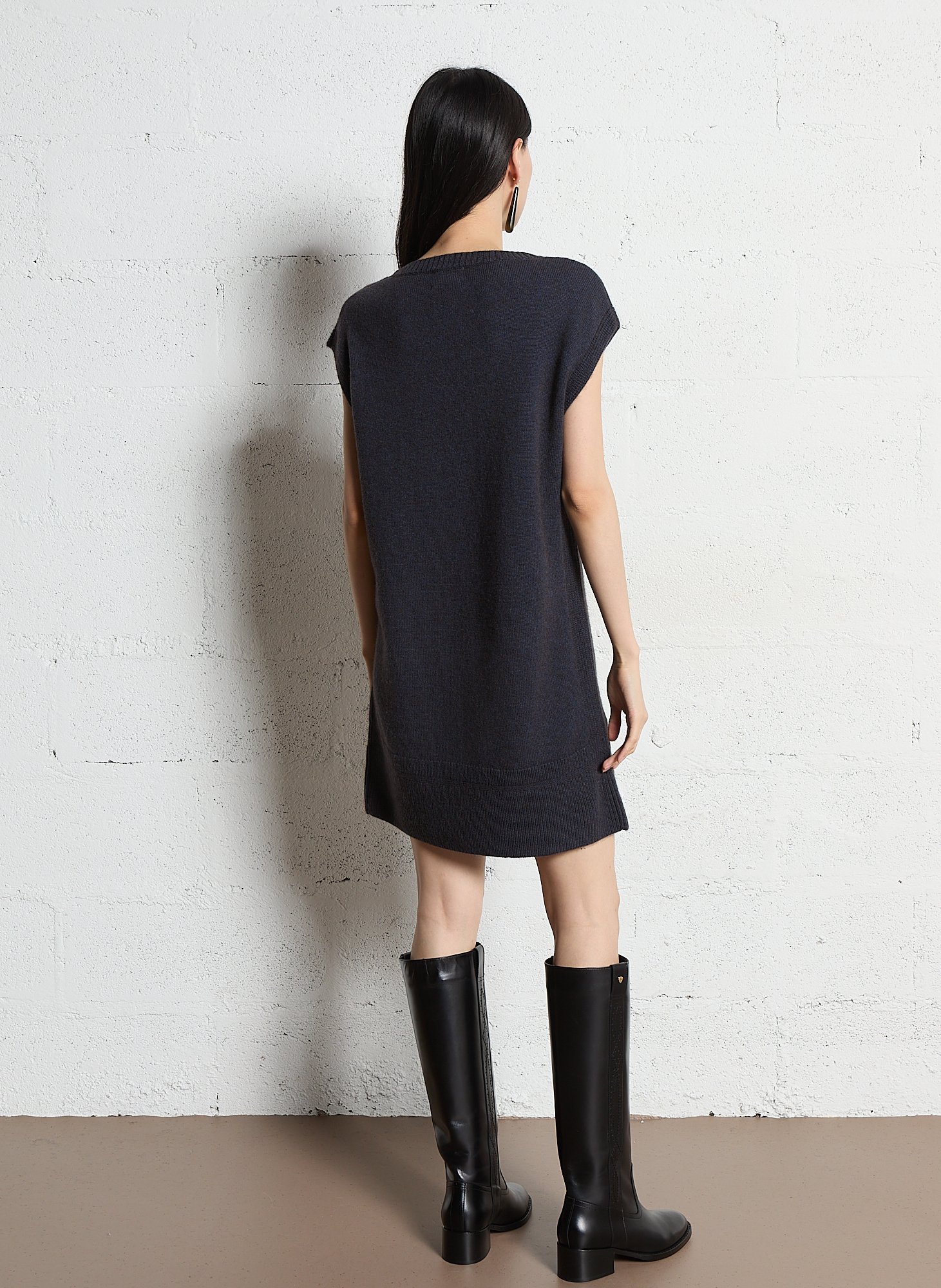 Short round-neck wool dress MAISON 123 Blue