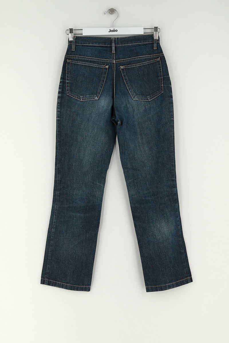 - Straight-leg jeans
- 5 pockets
- Straight cut
- Faded effect Blue
