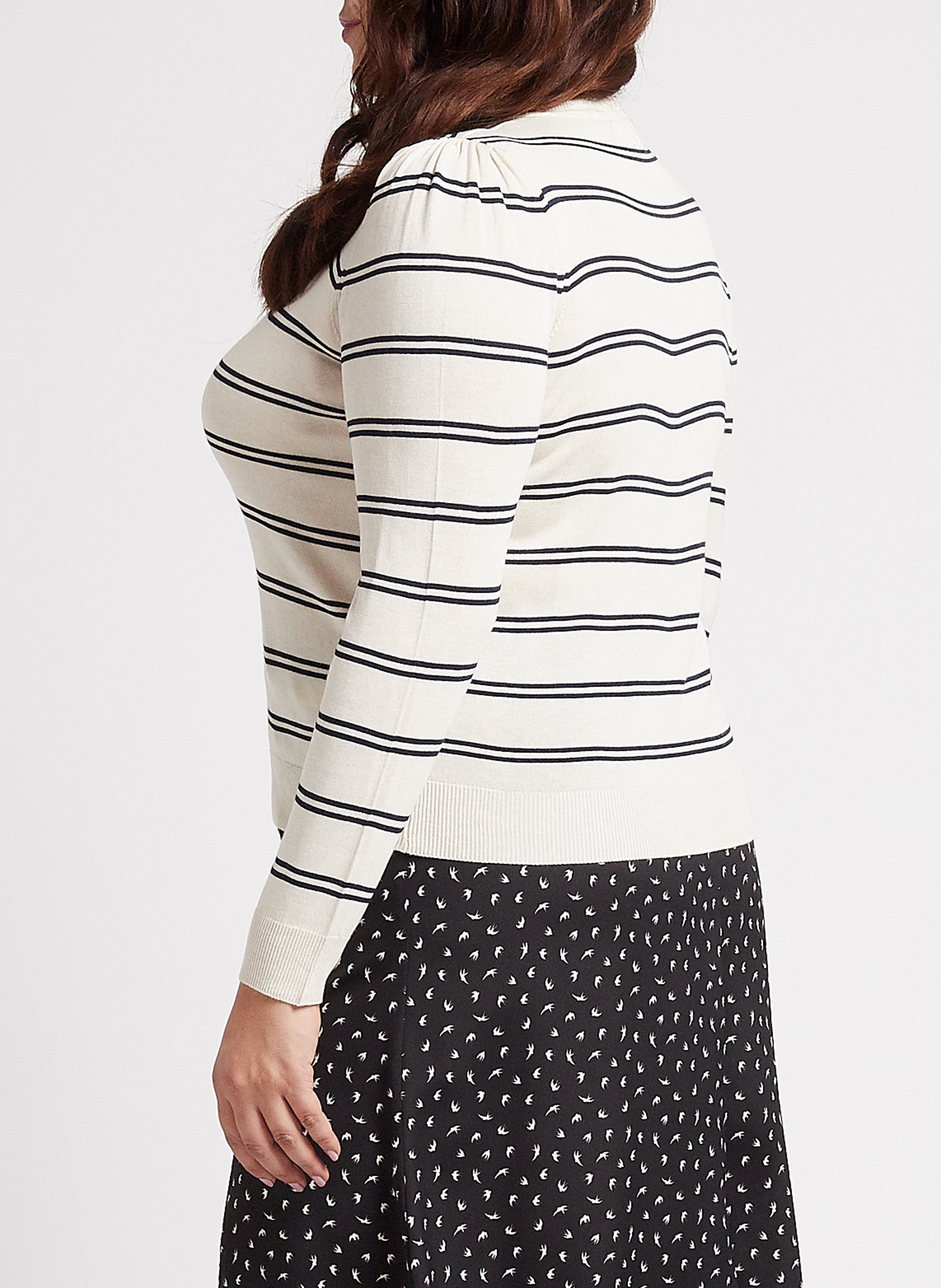 Gestreifte Strickjacke mit Rundhalsausschnitt PERSONA by Marina Rinaldi Beige