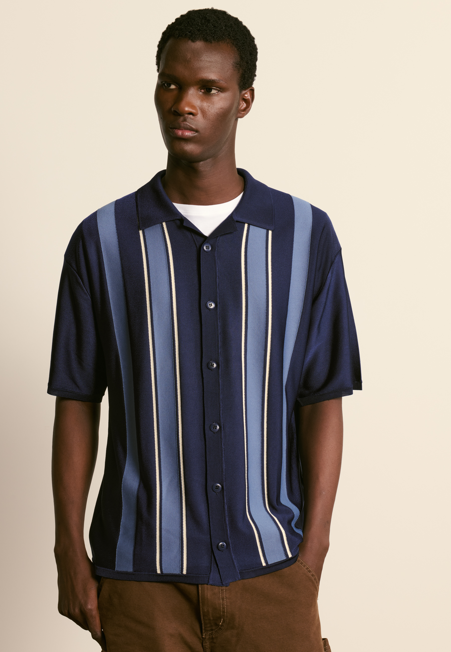 Short-sleeved shirt in light yarn MAISON MONTAGUT Green