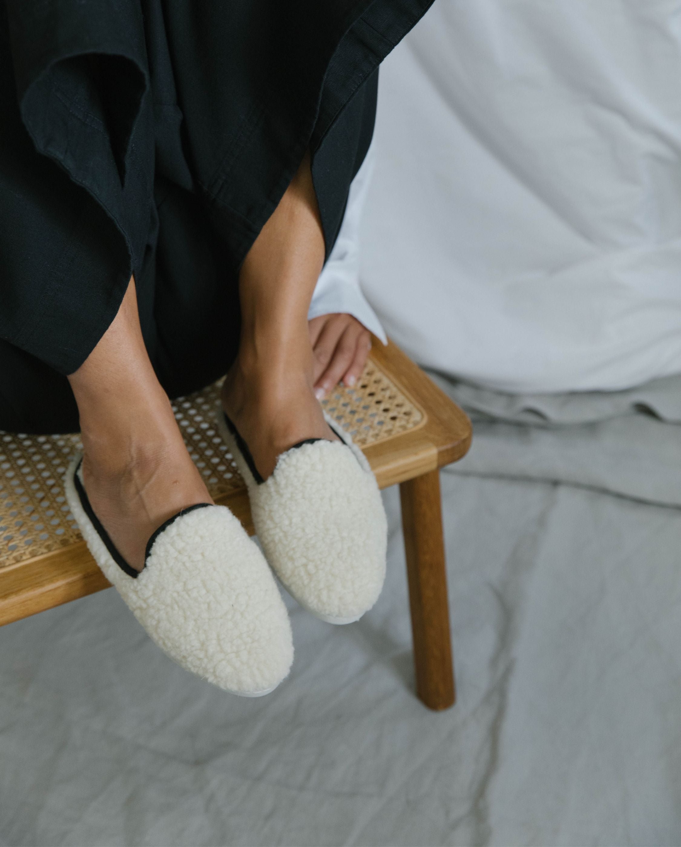 Women's wool bouclé mule, black and white ANGARDE White