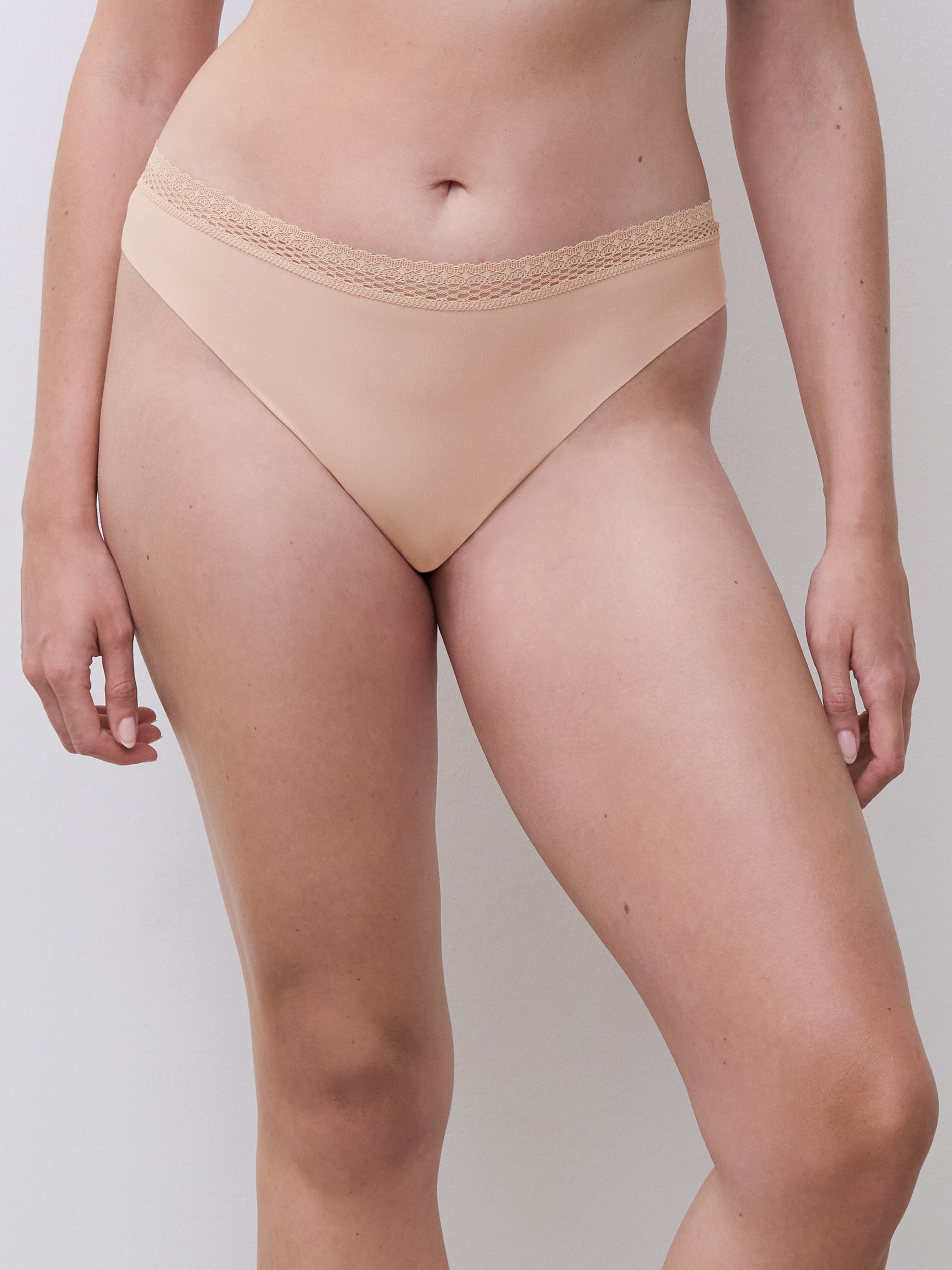 Cotton tanga CHANTELLE Beige