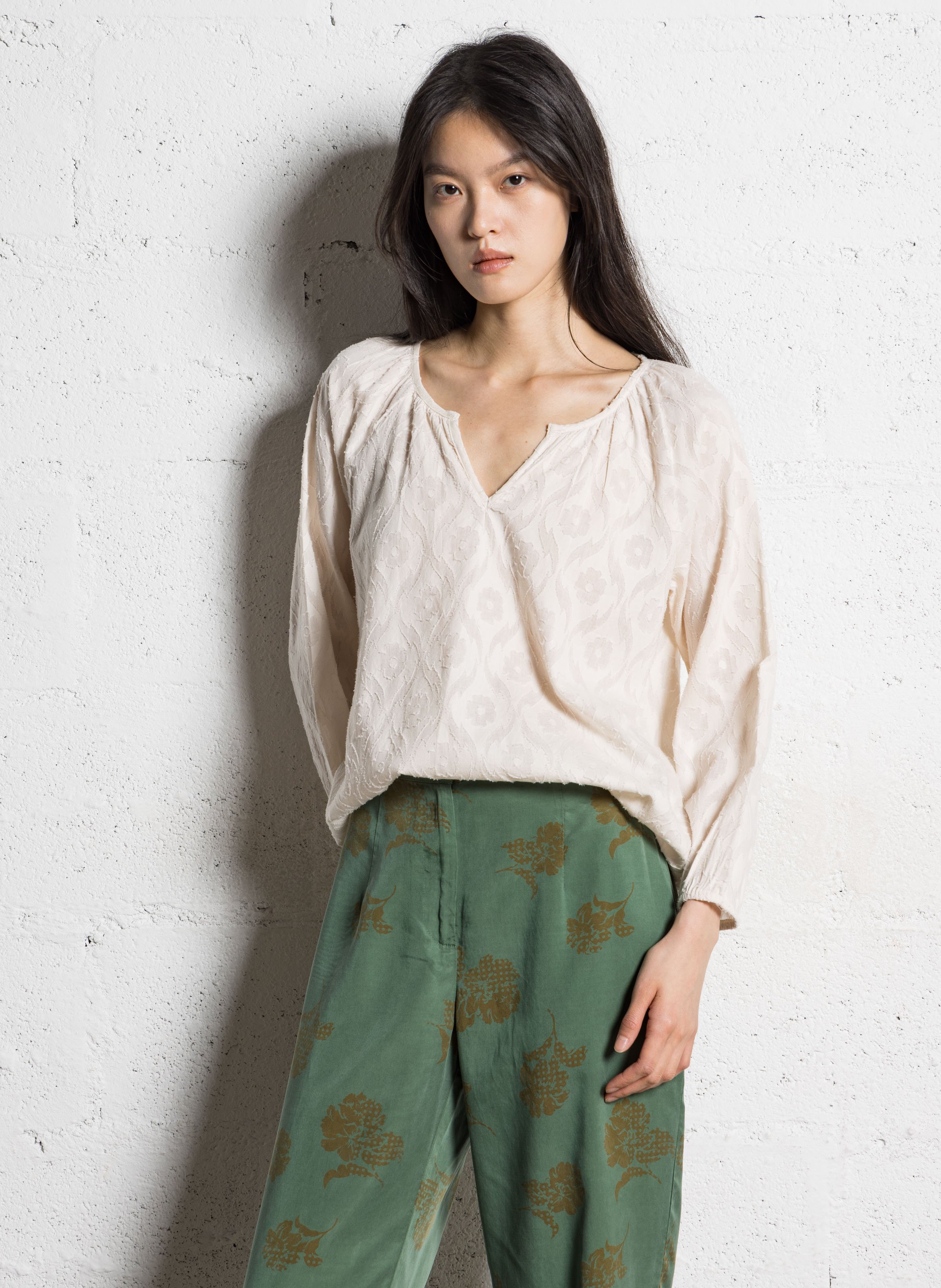 Jacquard blouse with Tunisian collar NICE THINGS Beige