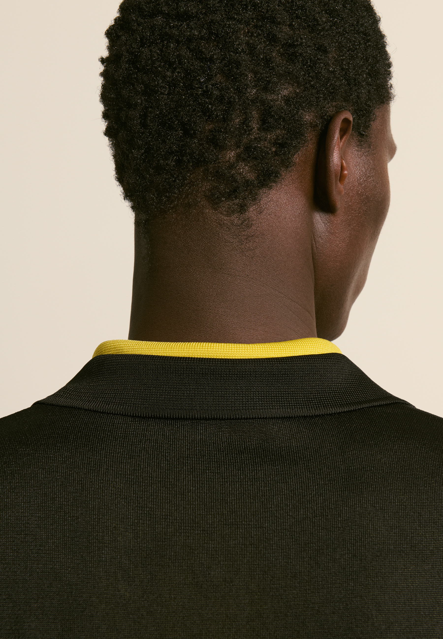 Chemise manches courtes en fil lumière MAISON MONTAGUT Noir