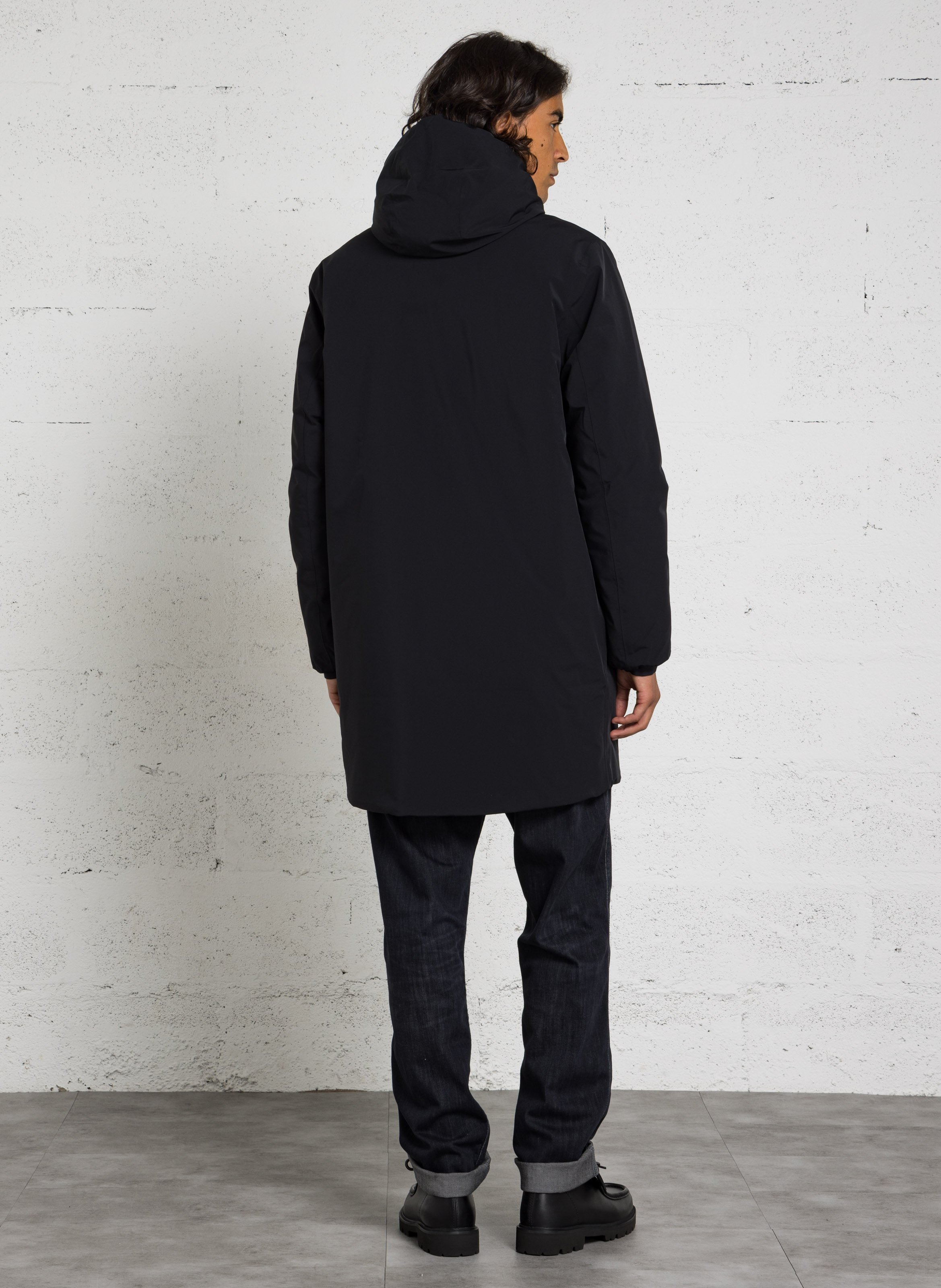 Gerade geschnittene Jacke mit Kapuze K-WAY Schwarz