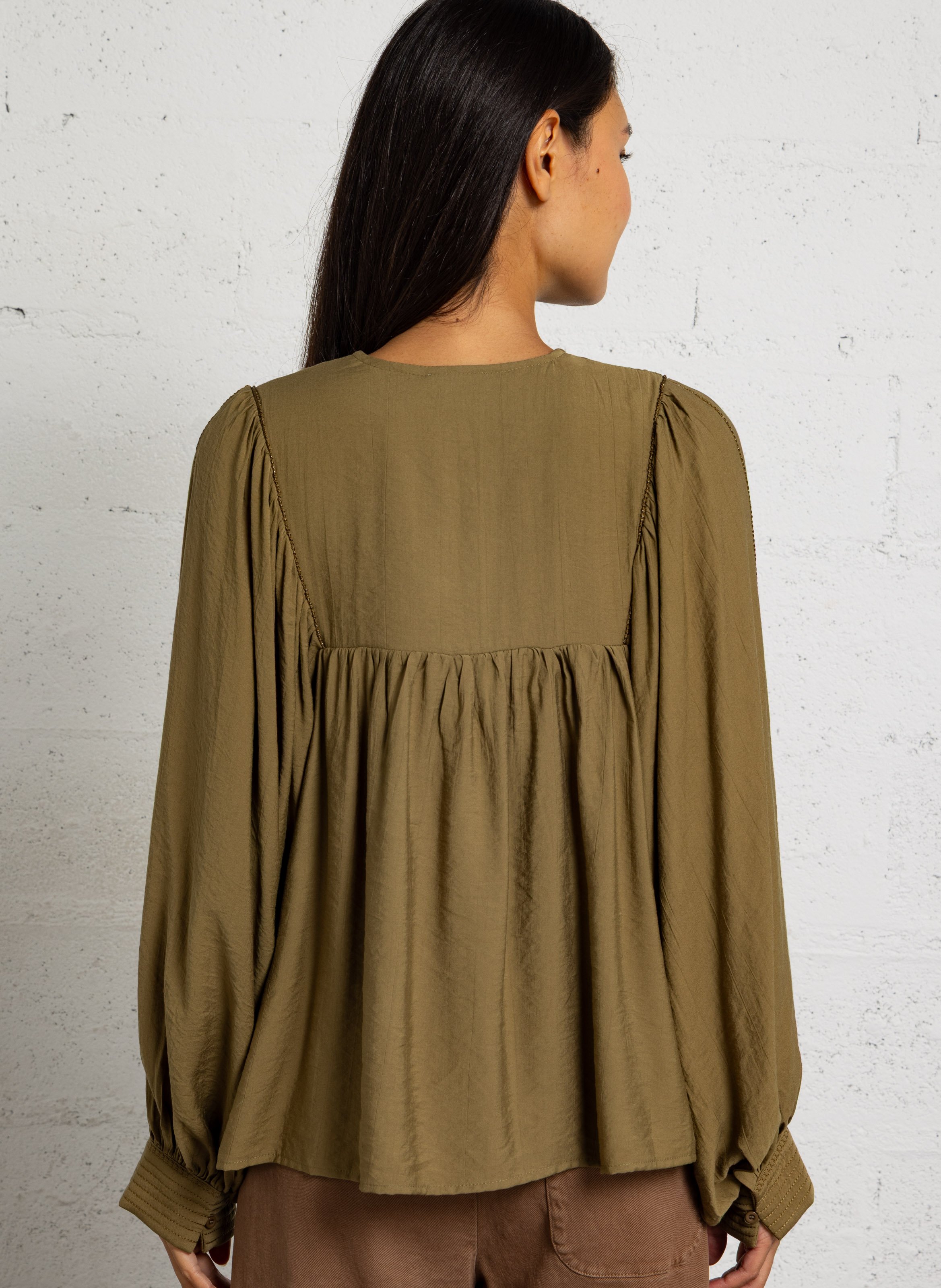 Blouse brodée col rond  SEE U SOON Kaki