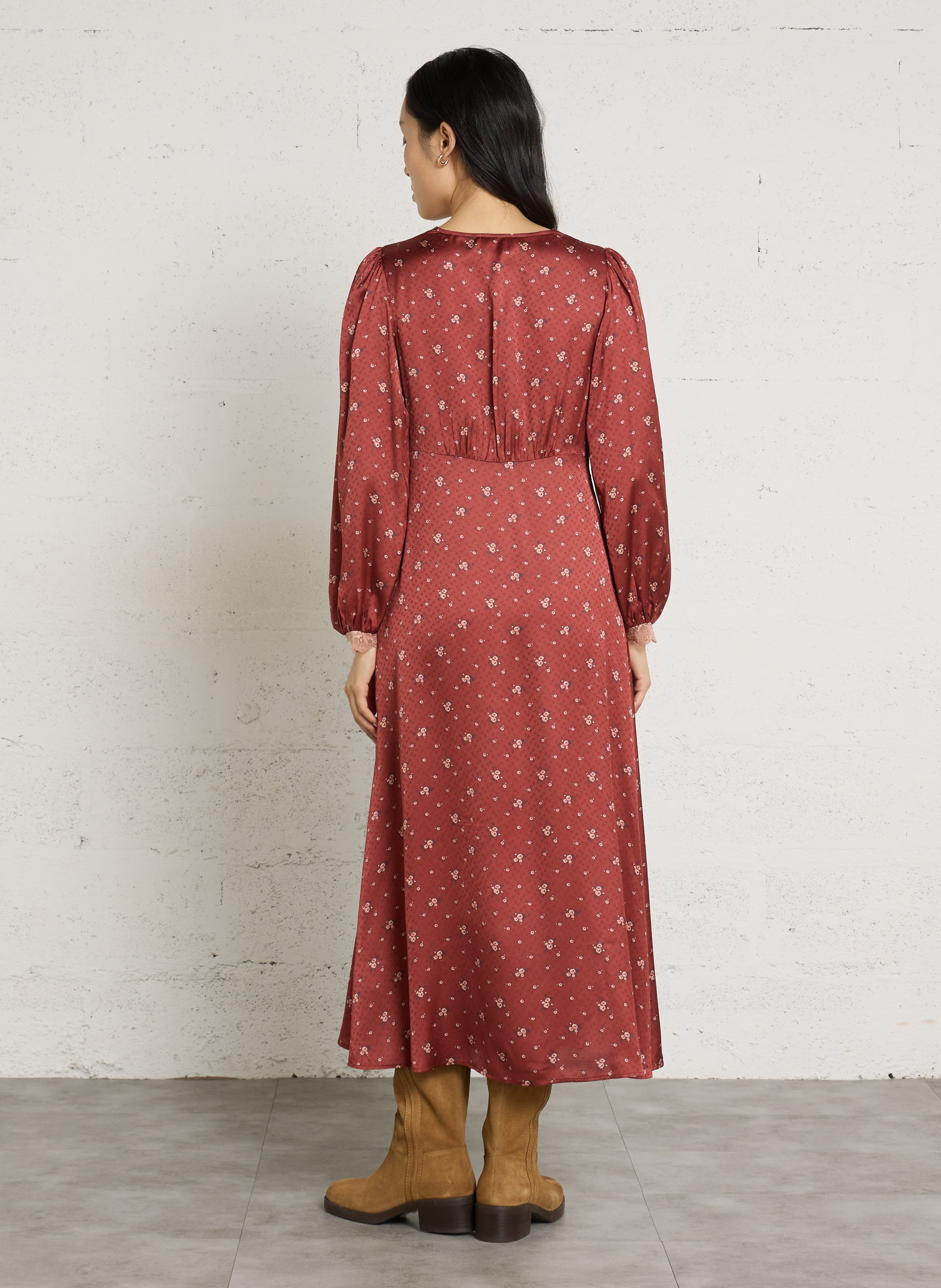 Robe longue fluide cintrée col en dentelle PETITE MENDIGOTE Orange