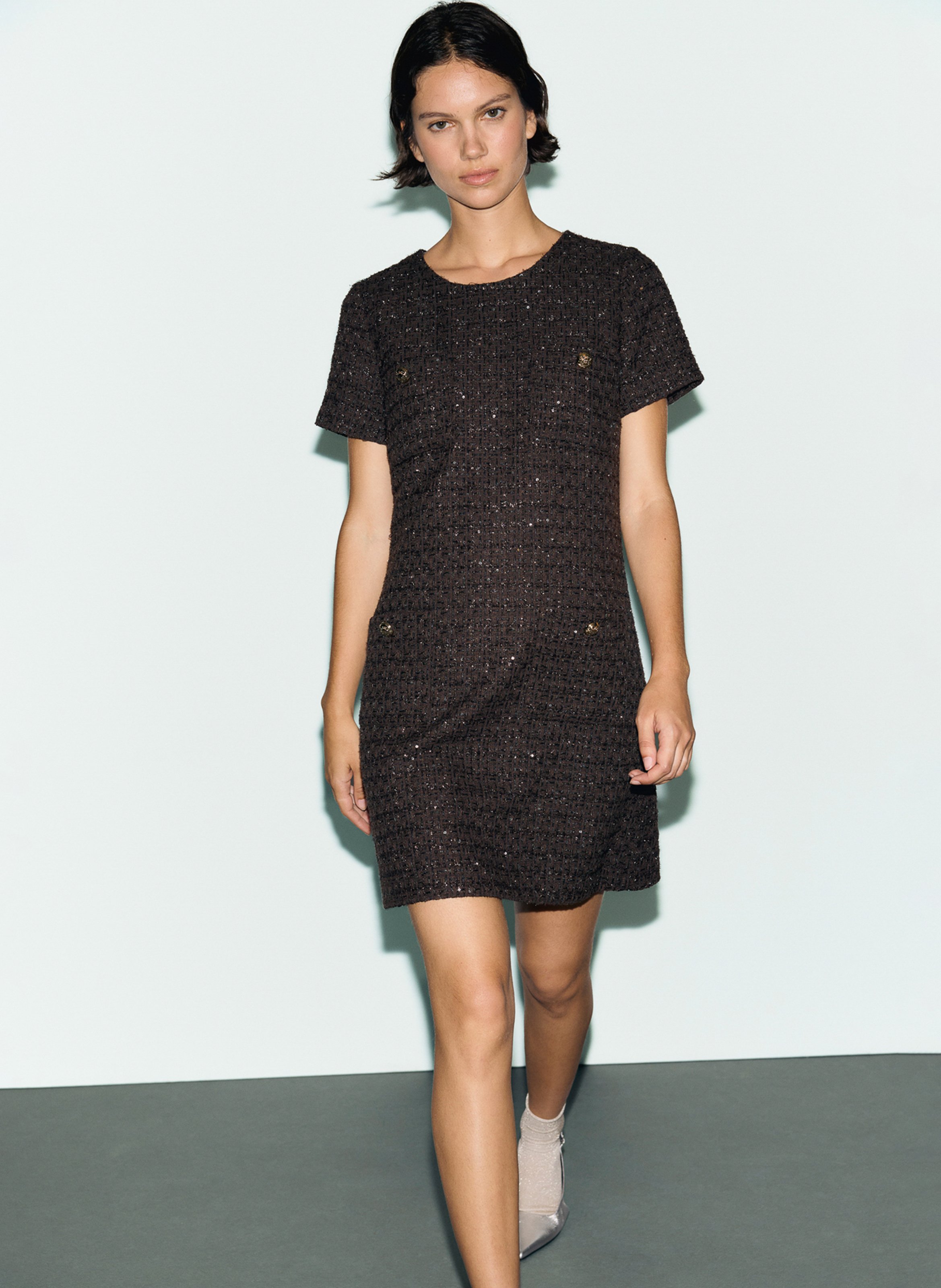 Kurzes Tweedkleid mit kurzen Ärmeln GERARD DAREL Braun