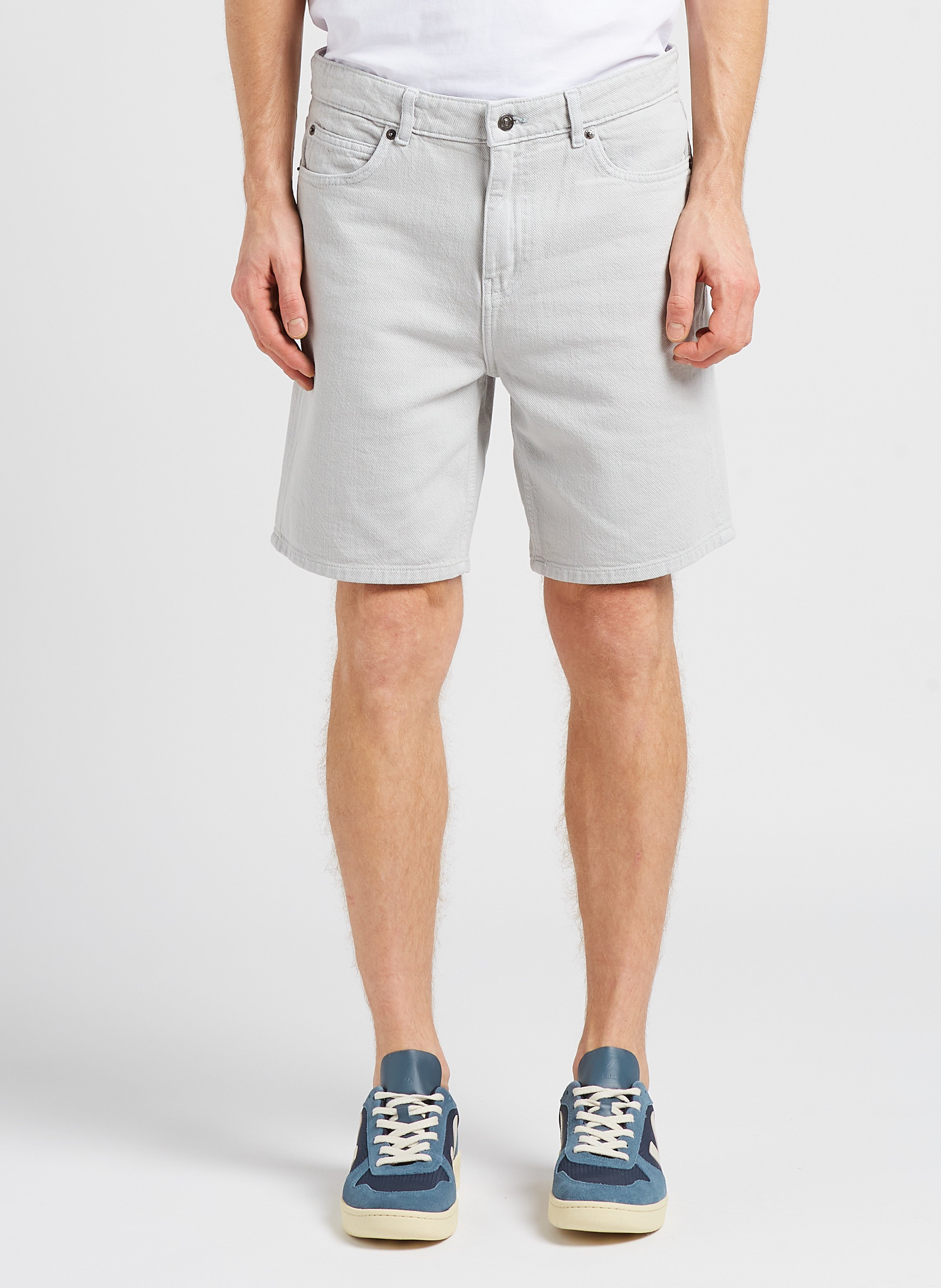 Straight organic stretch cotton Bermuda shorts MINIMUM White
