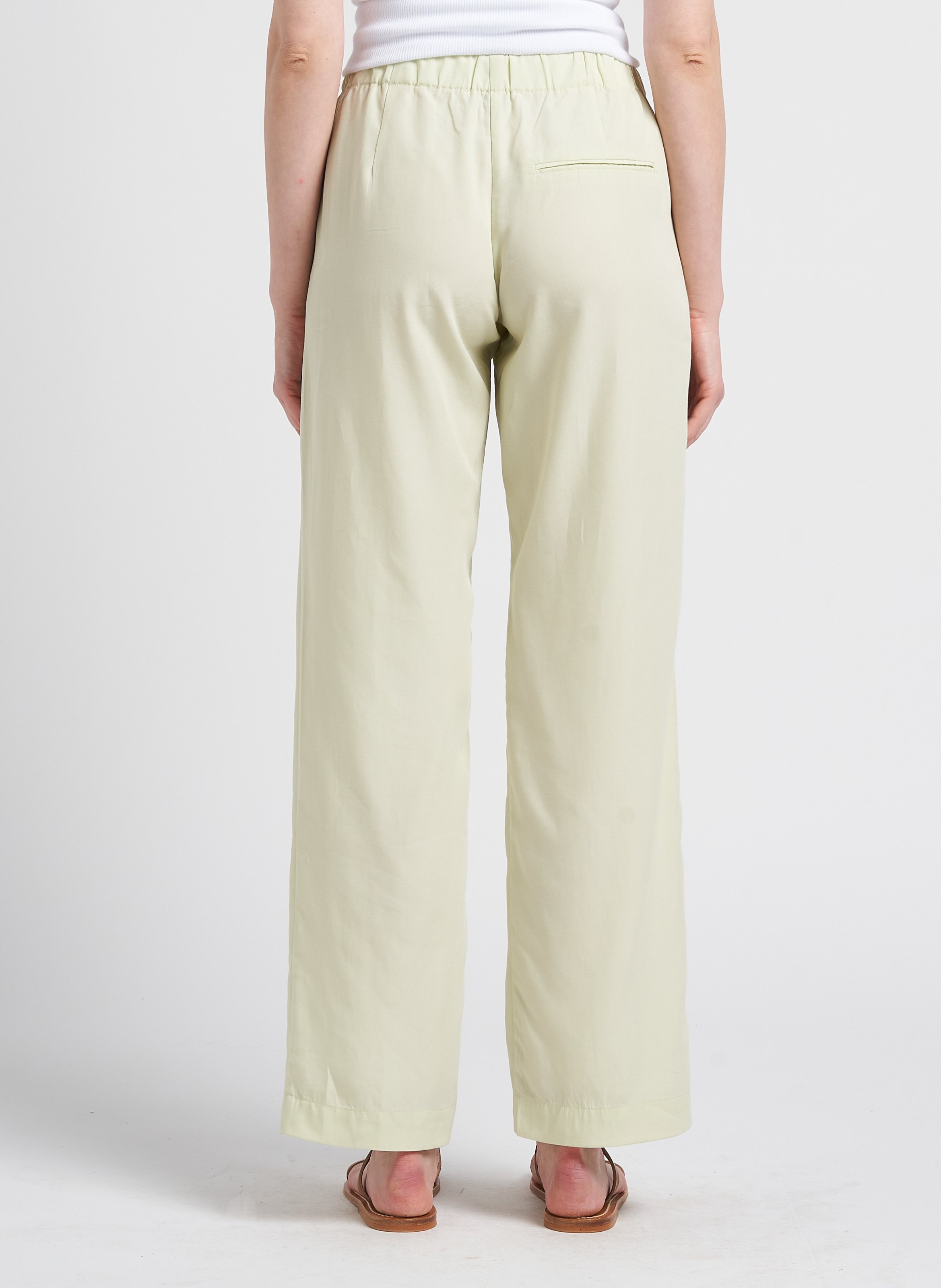 Gerade und fließend geschnittene Hose SAMSOE SAMSOE Beige