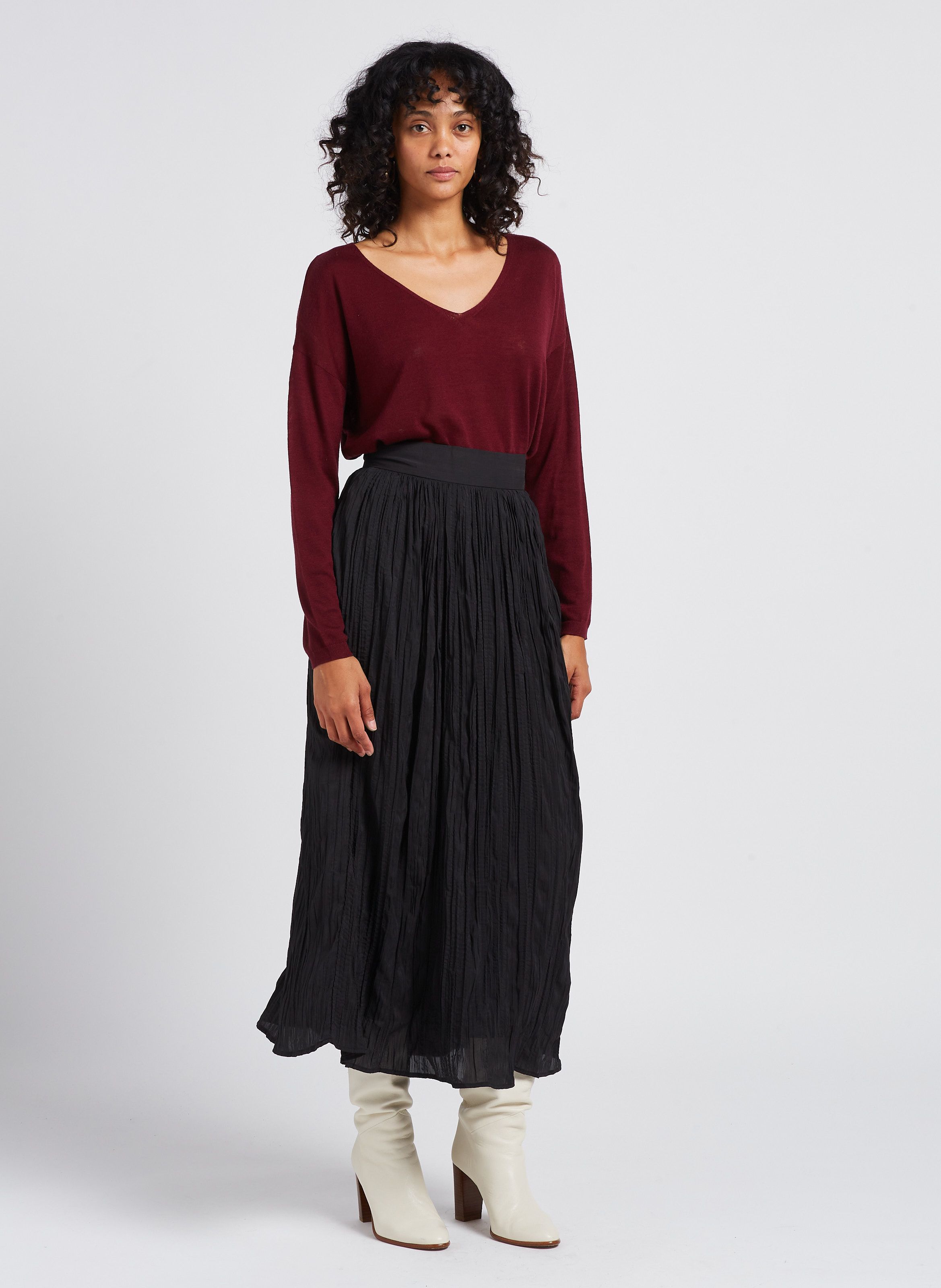 Black Long pleated skirt