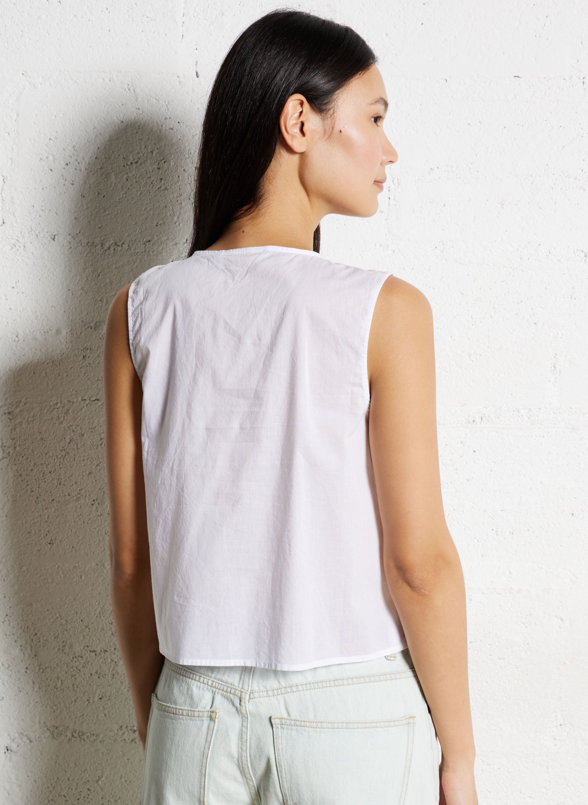 Embroidered cotton crop top LA PETITE ETOILE White