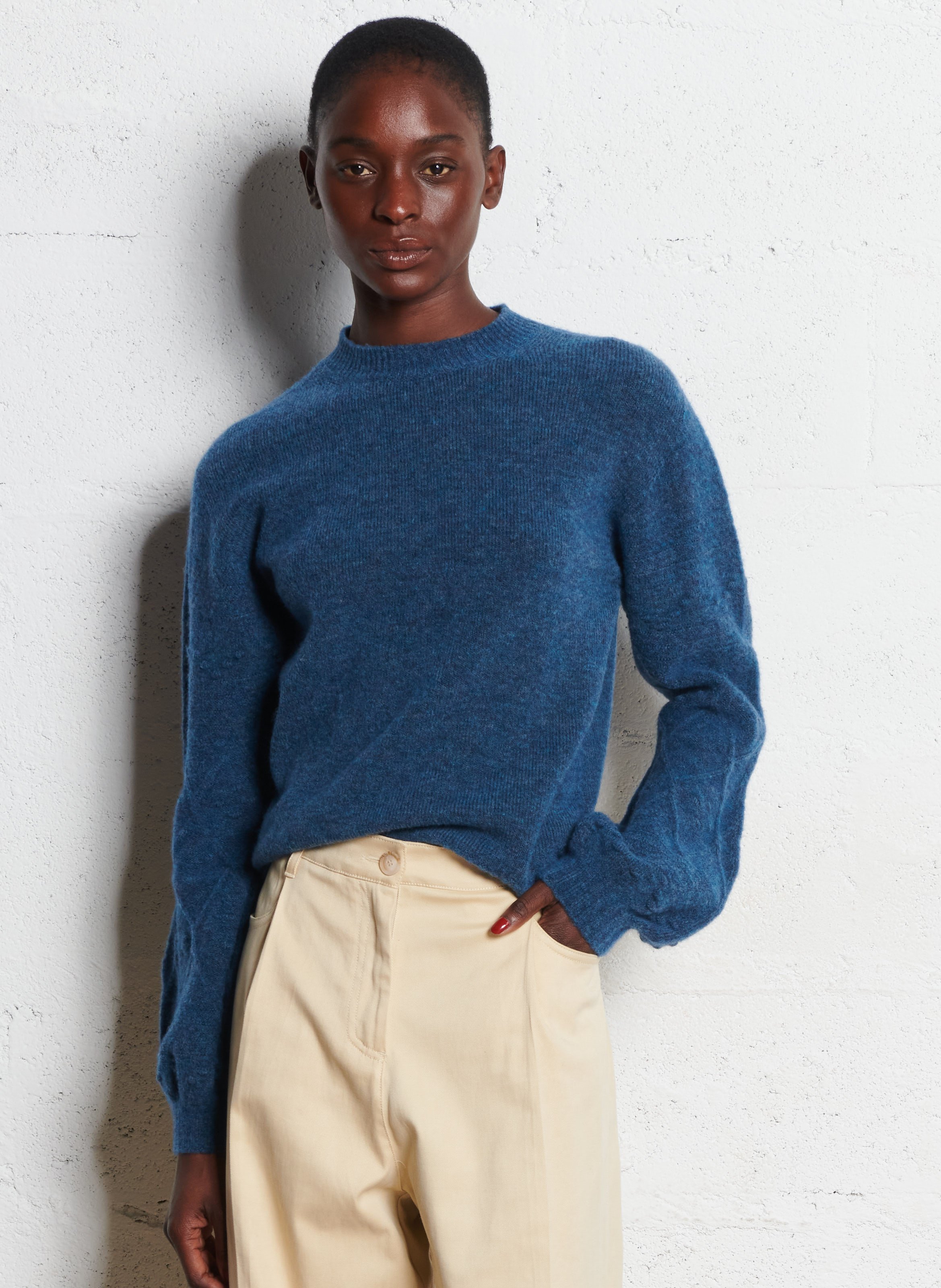 Pull col rond en laine mélangée MOMONI Bleu