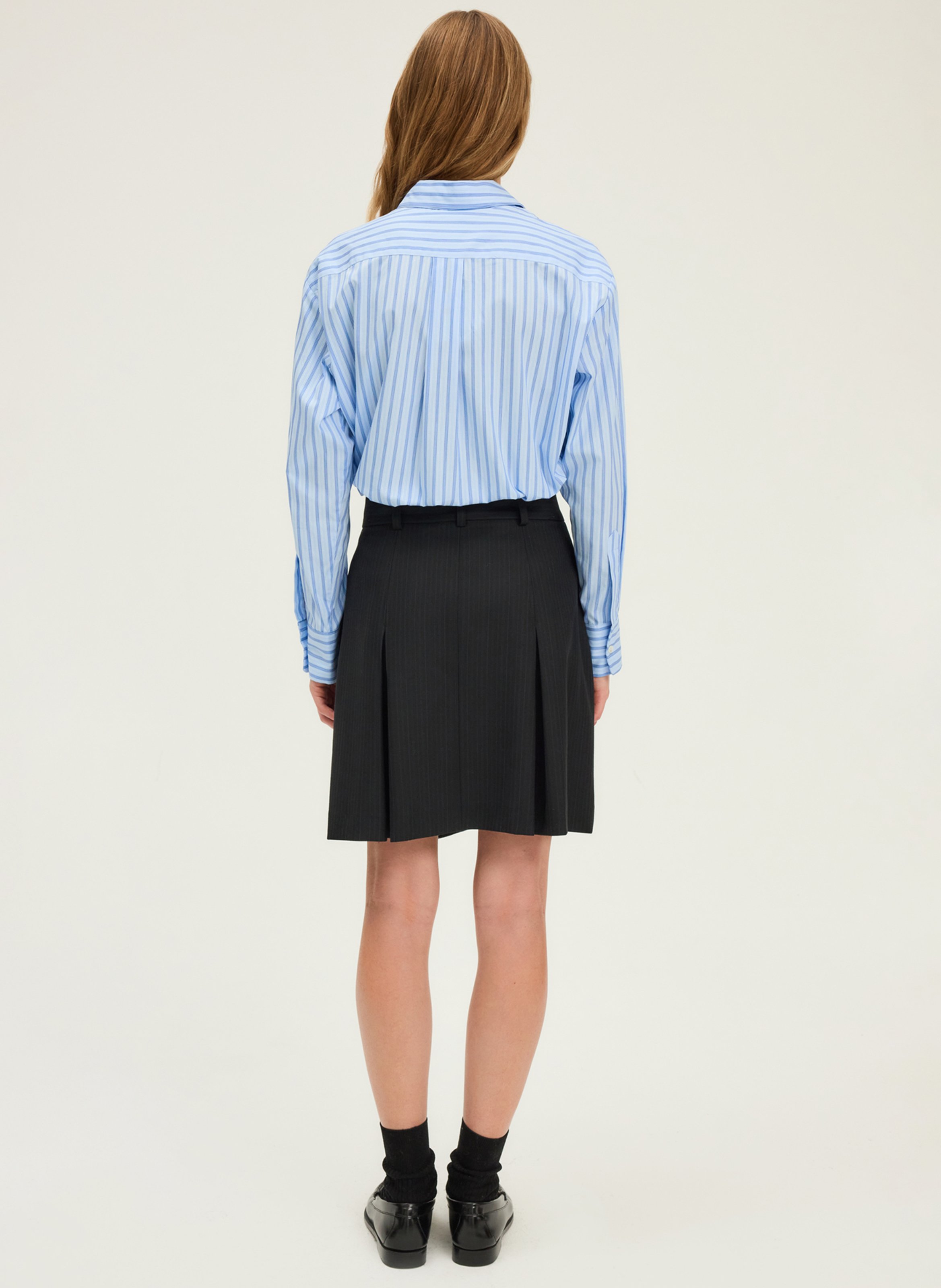 Jupe courte droite à fines rayures PABLO Noir